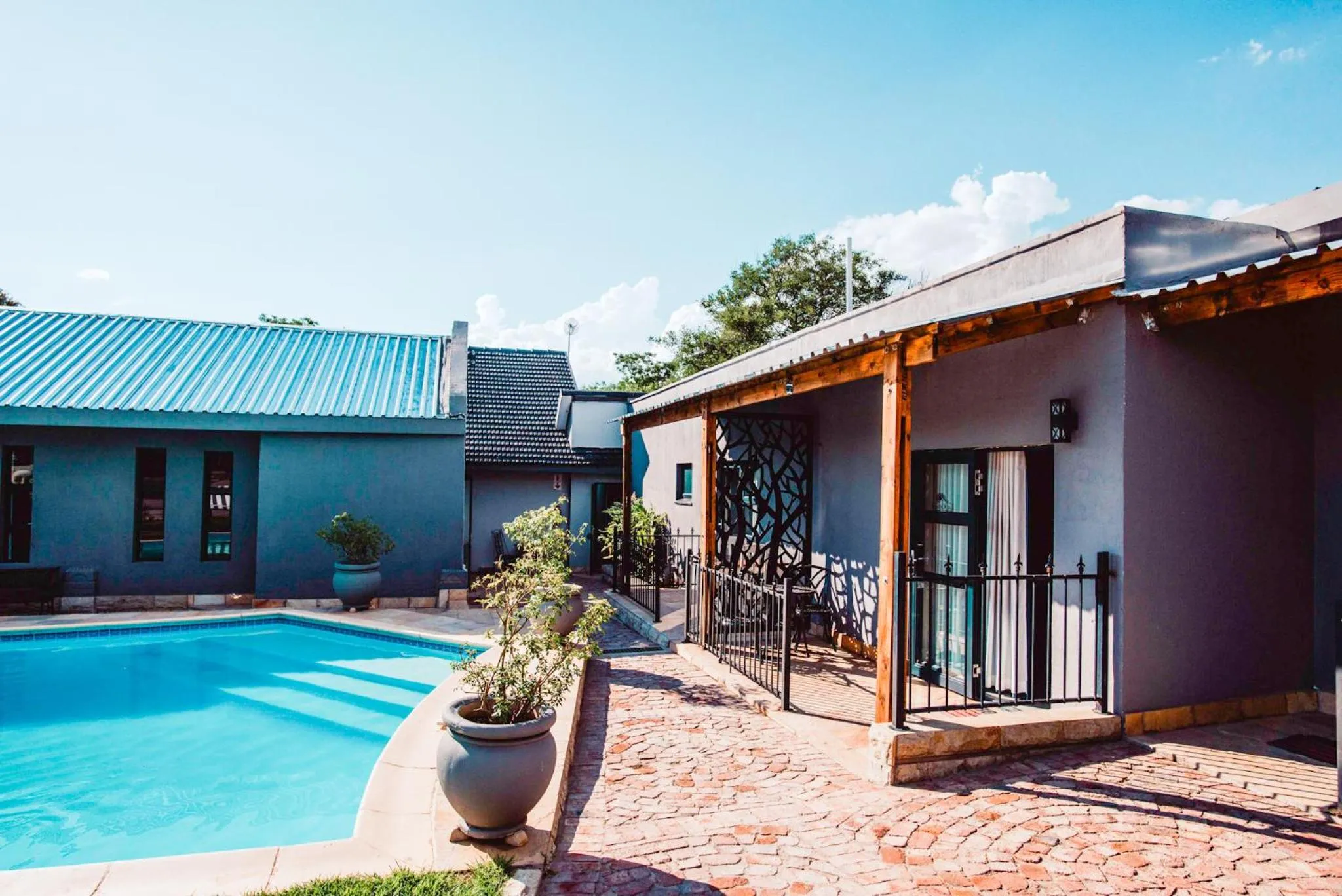 Property building in Le Grant Guesthhouse