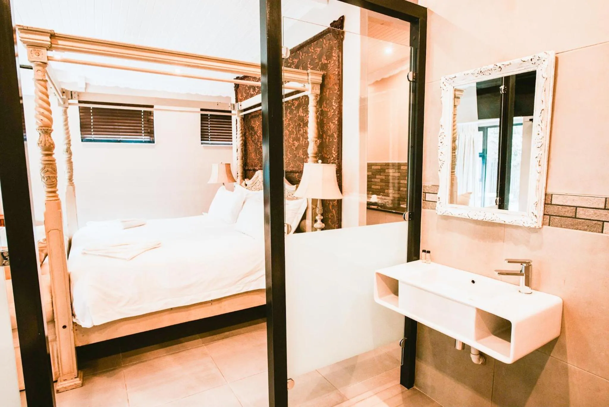 Bed in Le Grant Guesthhouse