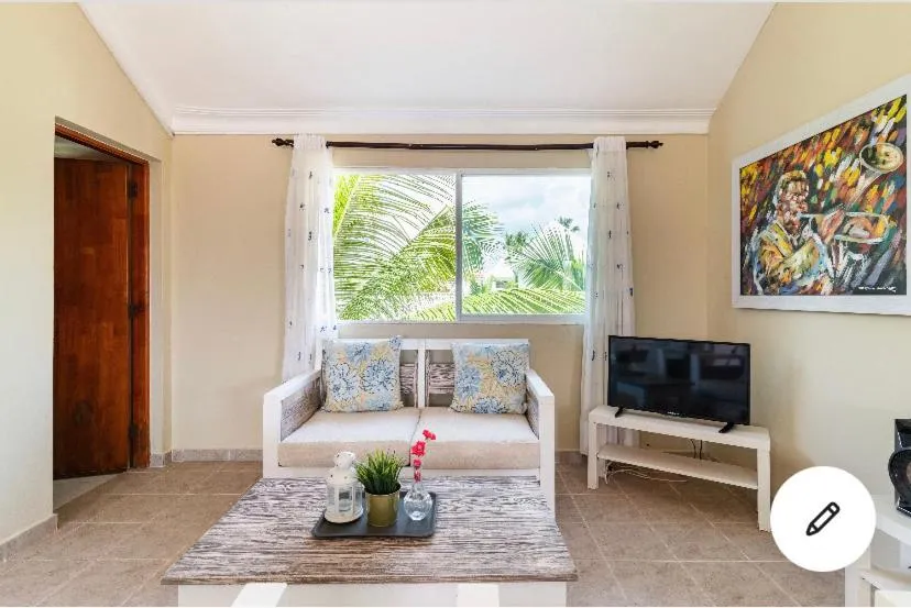 Living room in Hotel Las Rosas de Punta Cana