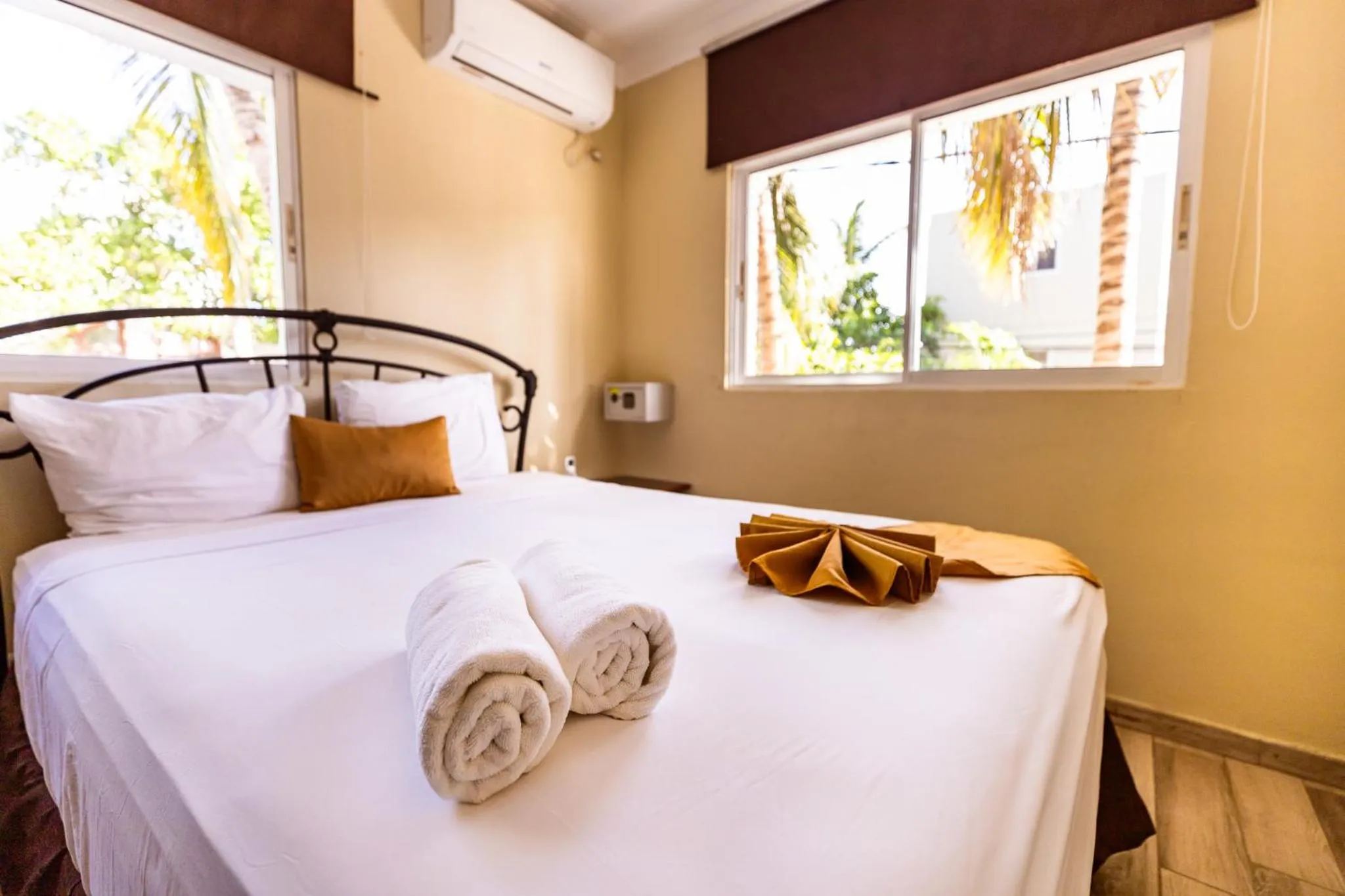air conditioner, Bed in Hotel Las Rosas de Punta Cana