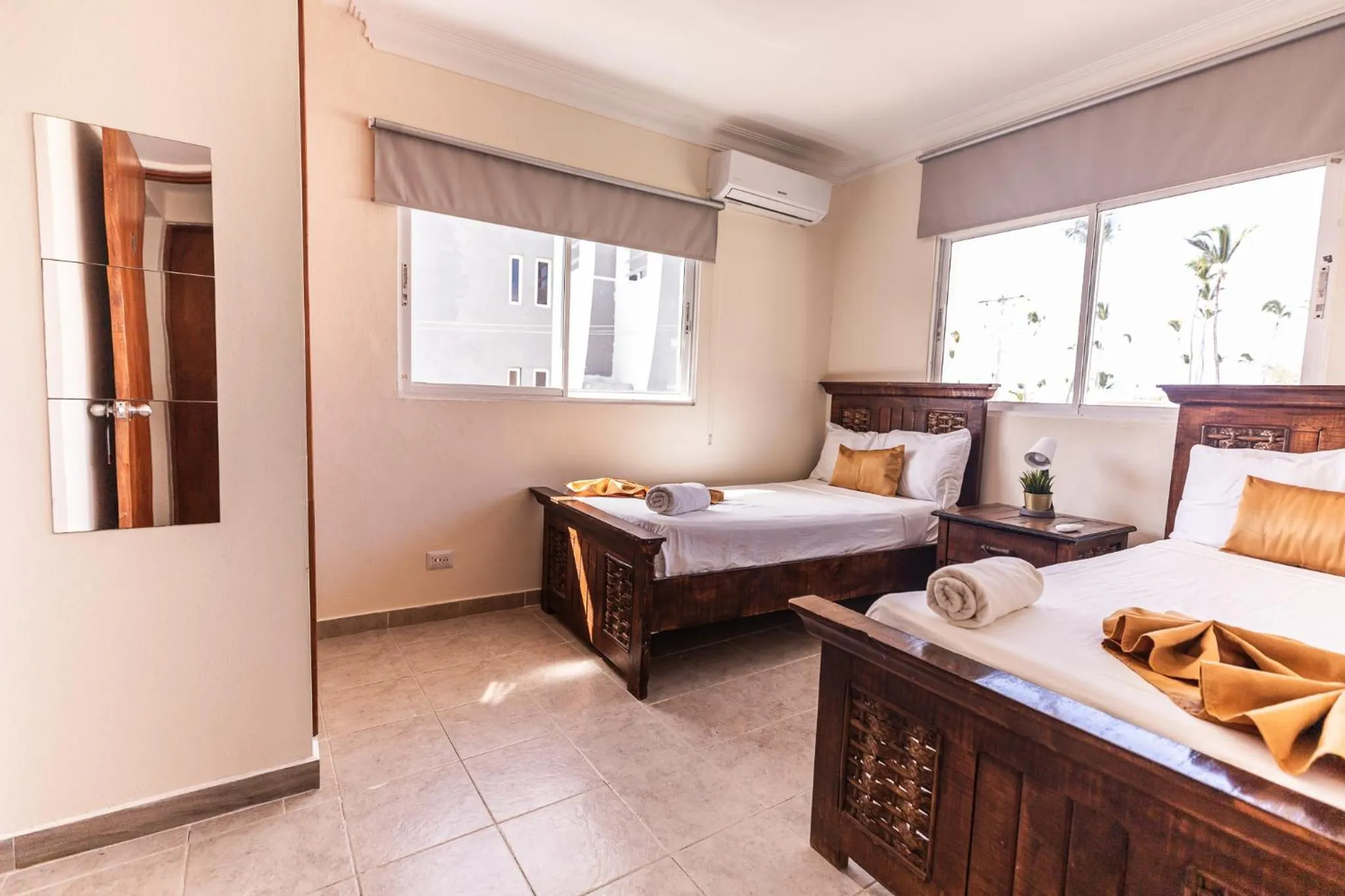 Bedroom, Bed in Hotel Las Rosas de Punta Cana