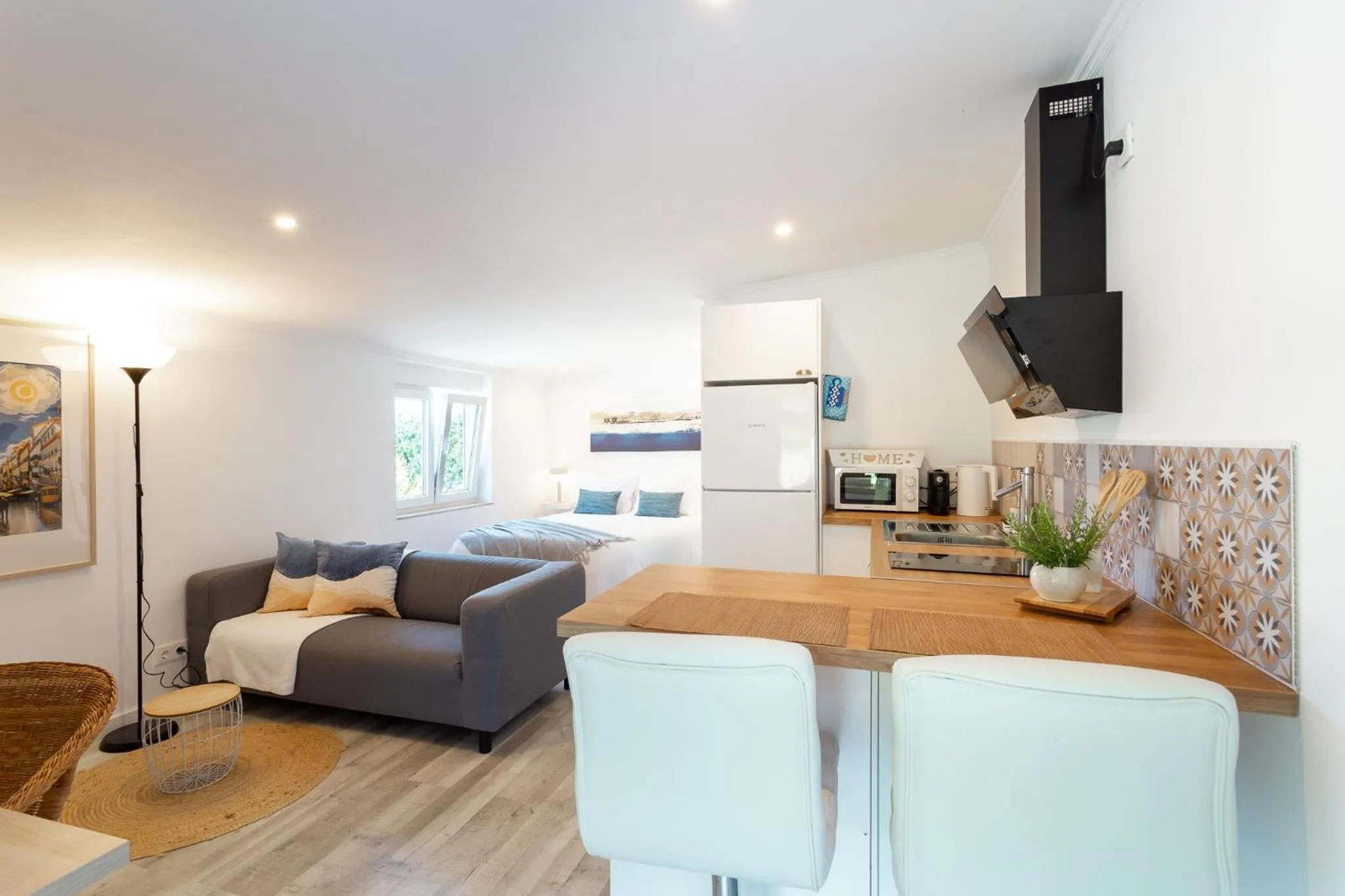 Kitchen or kitchenette in Moro's Friends House - Cascais