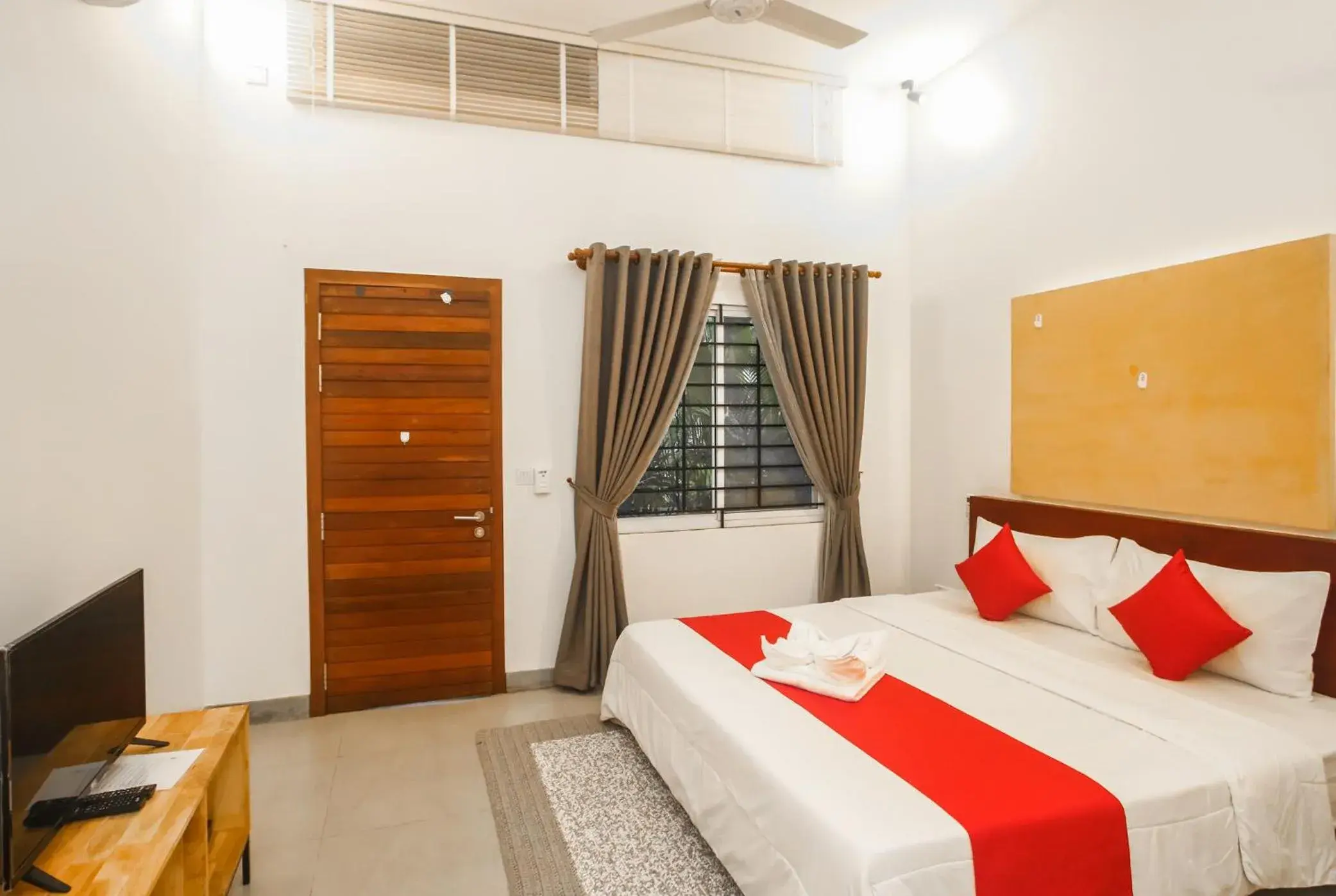 TV and multimedia, Bed in Phan NaTa Apartment TV and multimedia, Bed in Phan NaTa Apartment