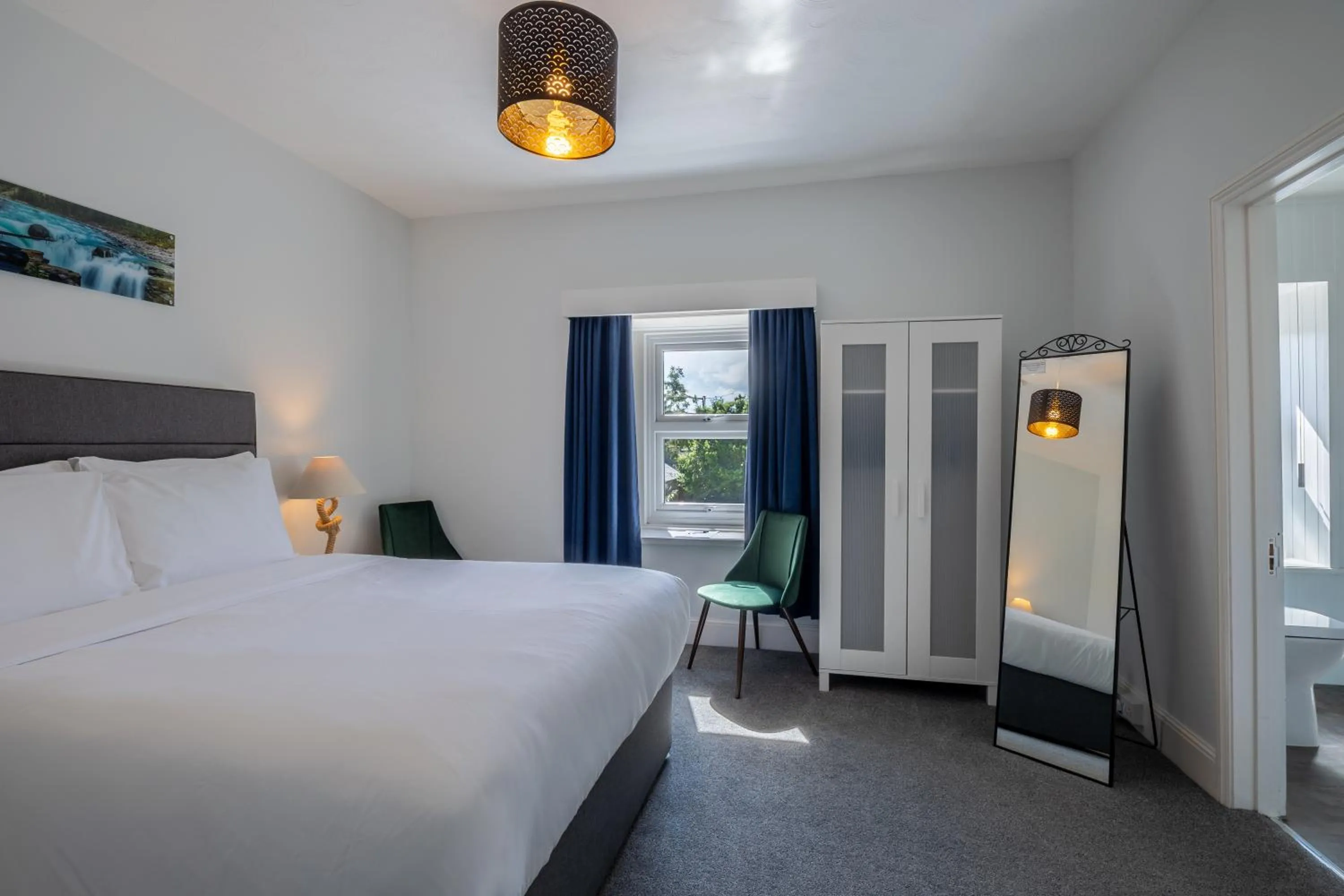 Bed in Cosy Wolf Bed & Breakfast