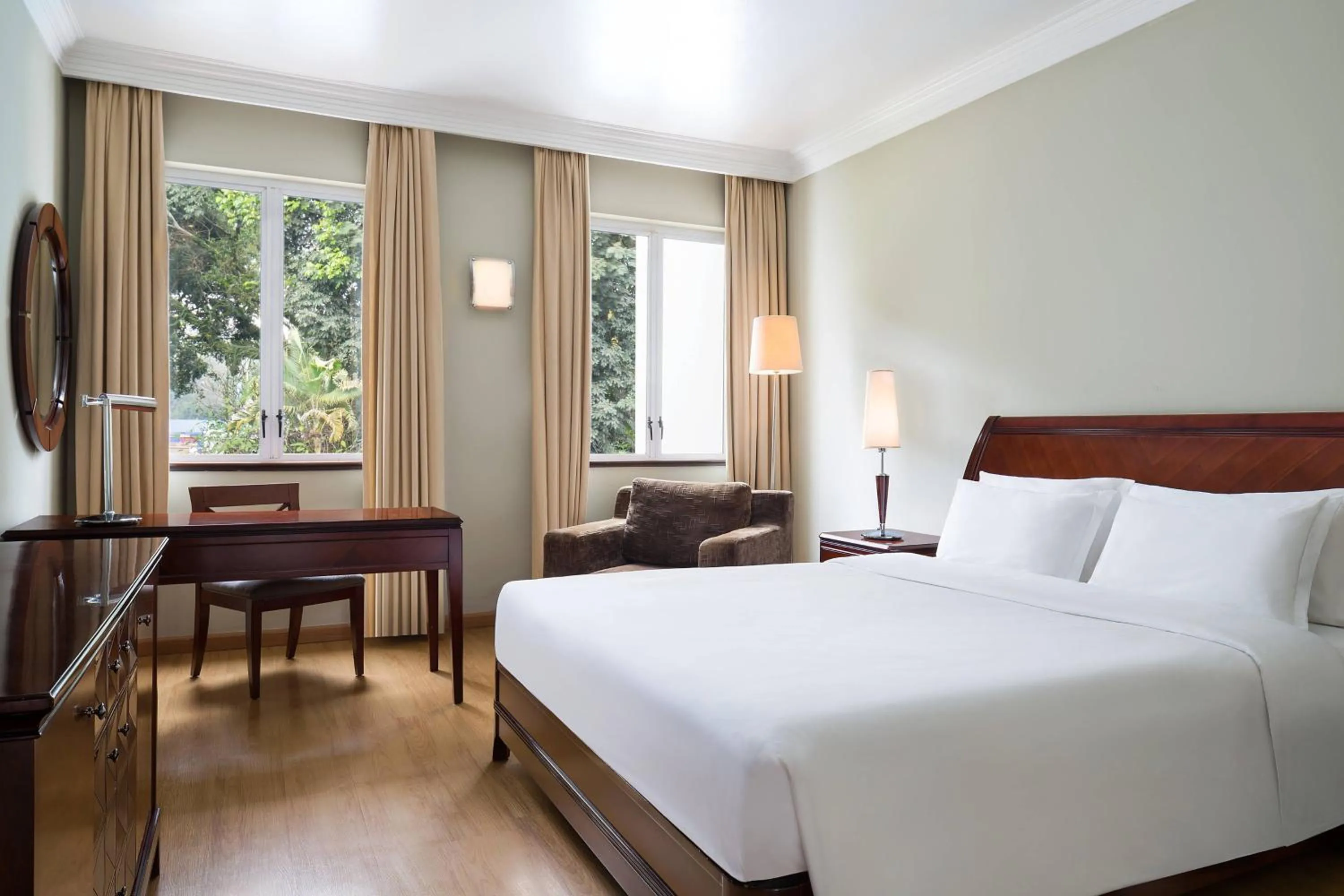 Bedroom, Bed in Four Points by Sheraton Arusha, The Arusha Hotel