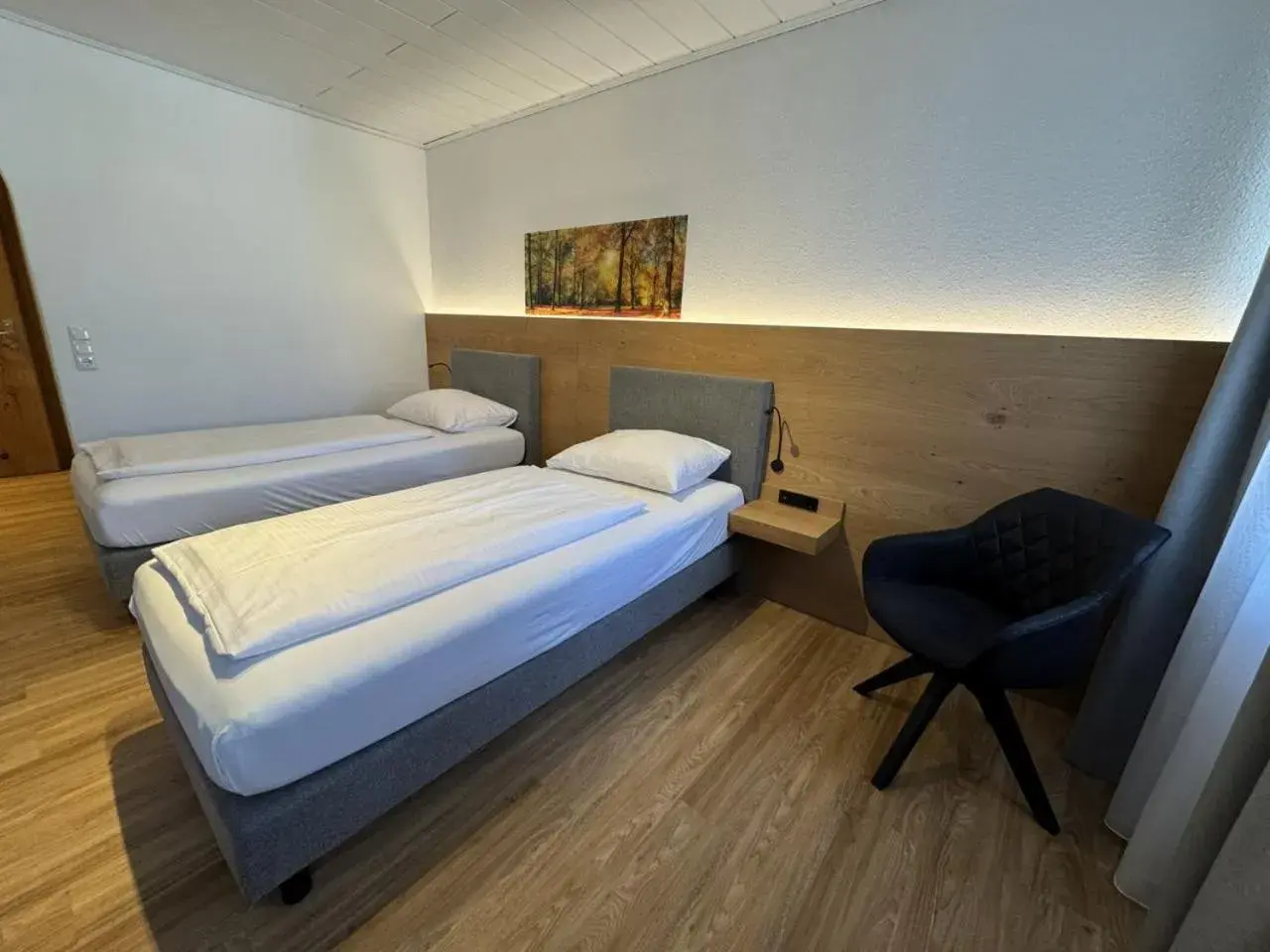 Twin Room Standard - single occupancy in Landhotel Schlappinger-Hof Twin Room Standard - single occupancy in Landhotel Schlappinger-Hof