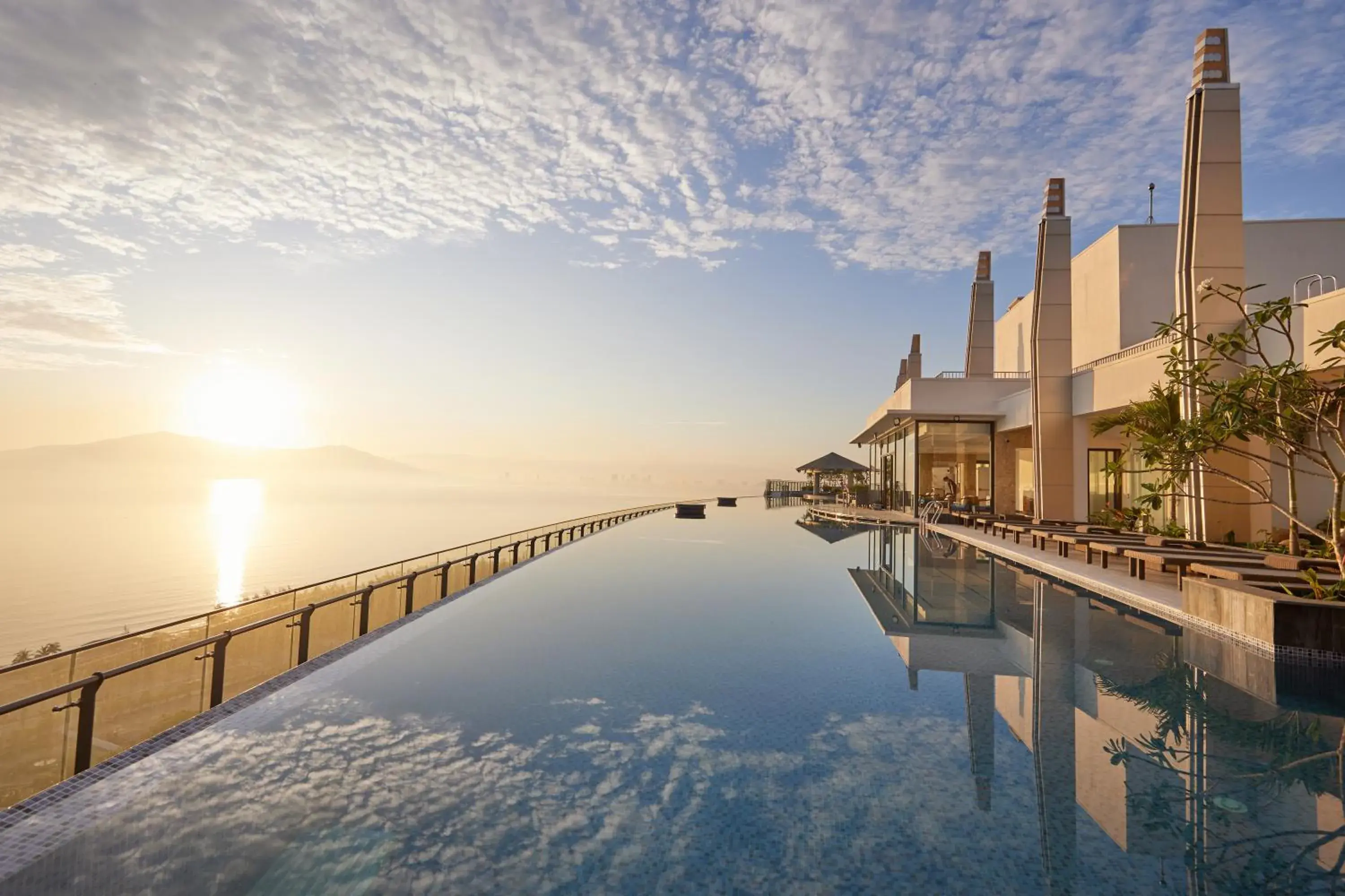 Sea view in Da Nang - Mikazuki Japanese Resorts & Spa Sea view in Da Nang - Mikazuki Japanese Resorts & Spa