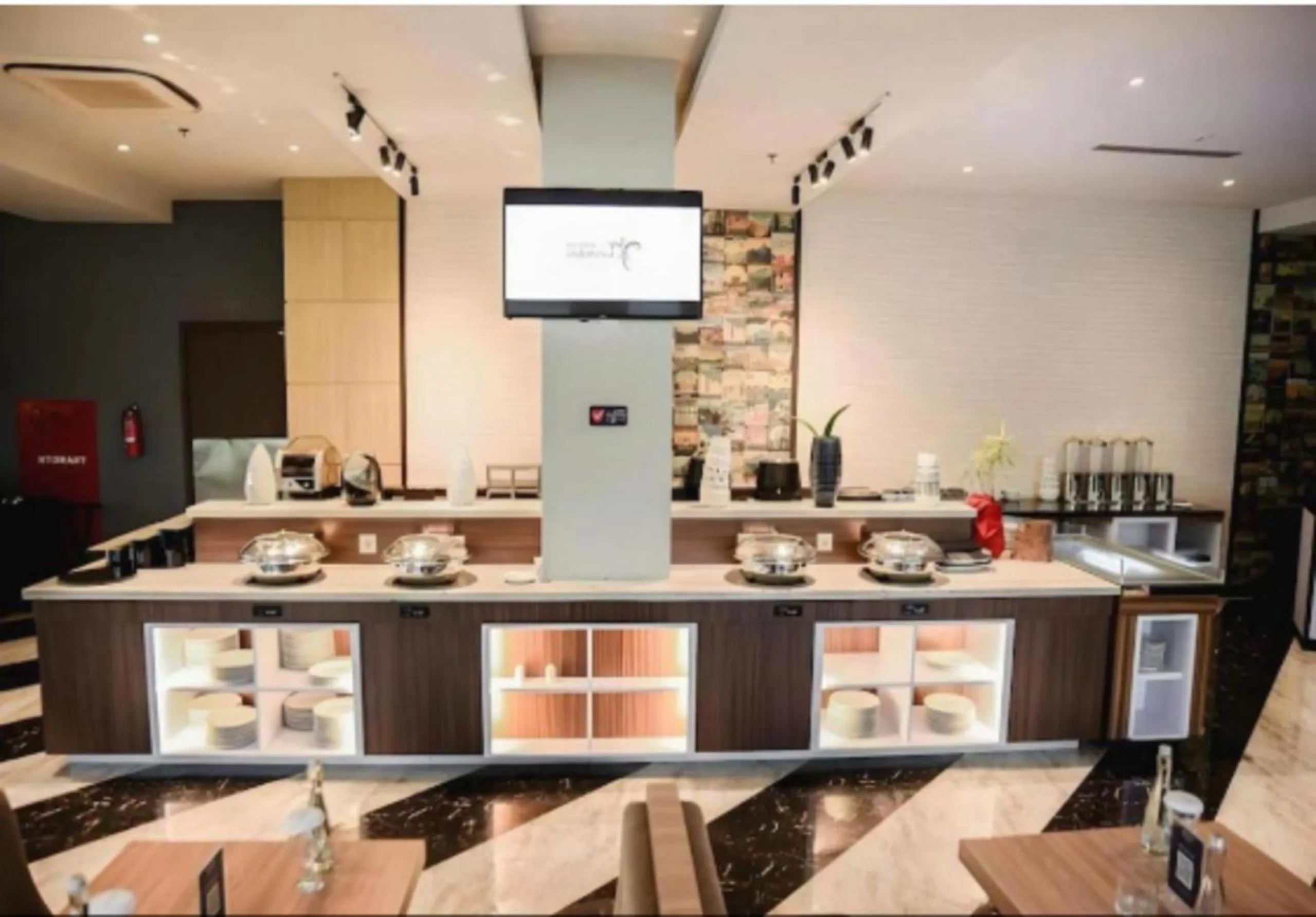 Restaurant/places to eat in Aston Gorontalo Hotel & Convention Center