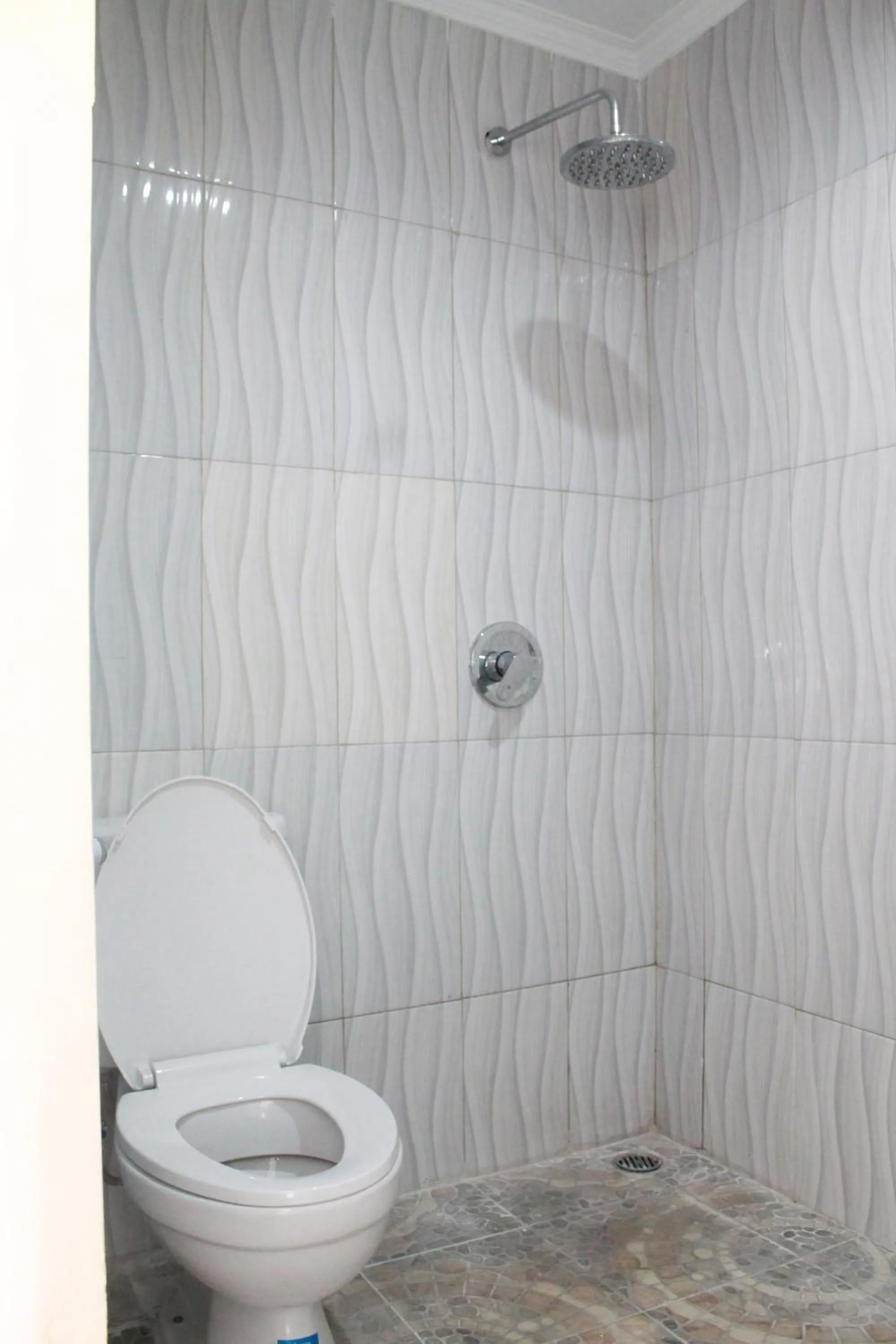 Bathroom in bumimakhraja syariah 4