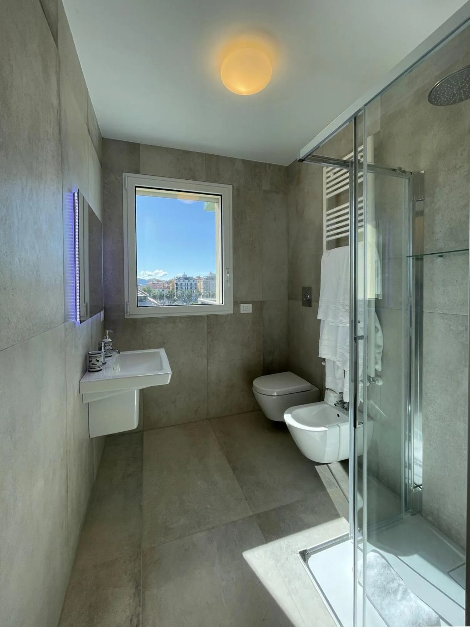 Shower in Gli Scogli Luxury Residence Hotel