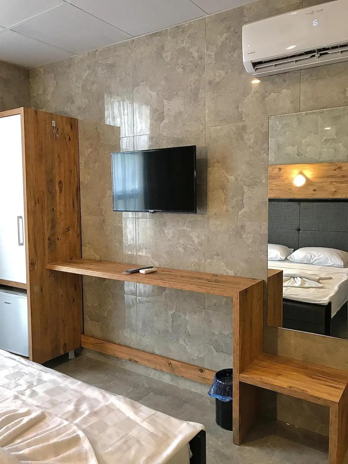 Double Room in Moda Otel