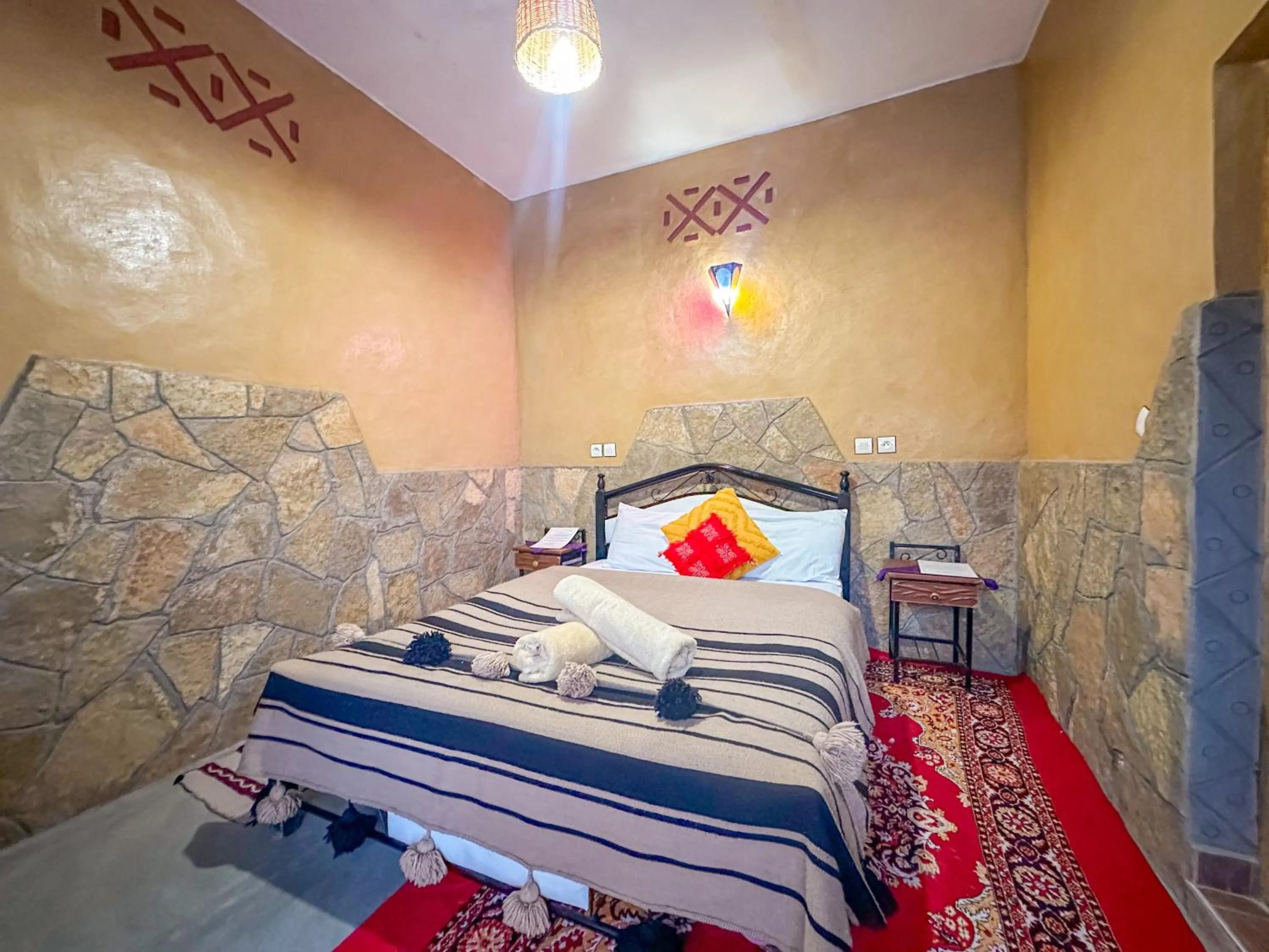 Bed in Auberge & Restaurant Agoudal