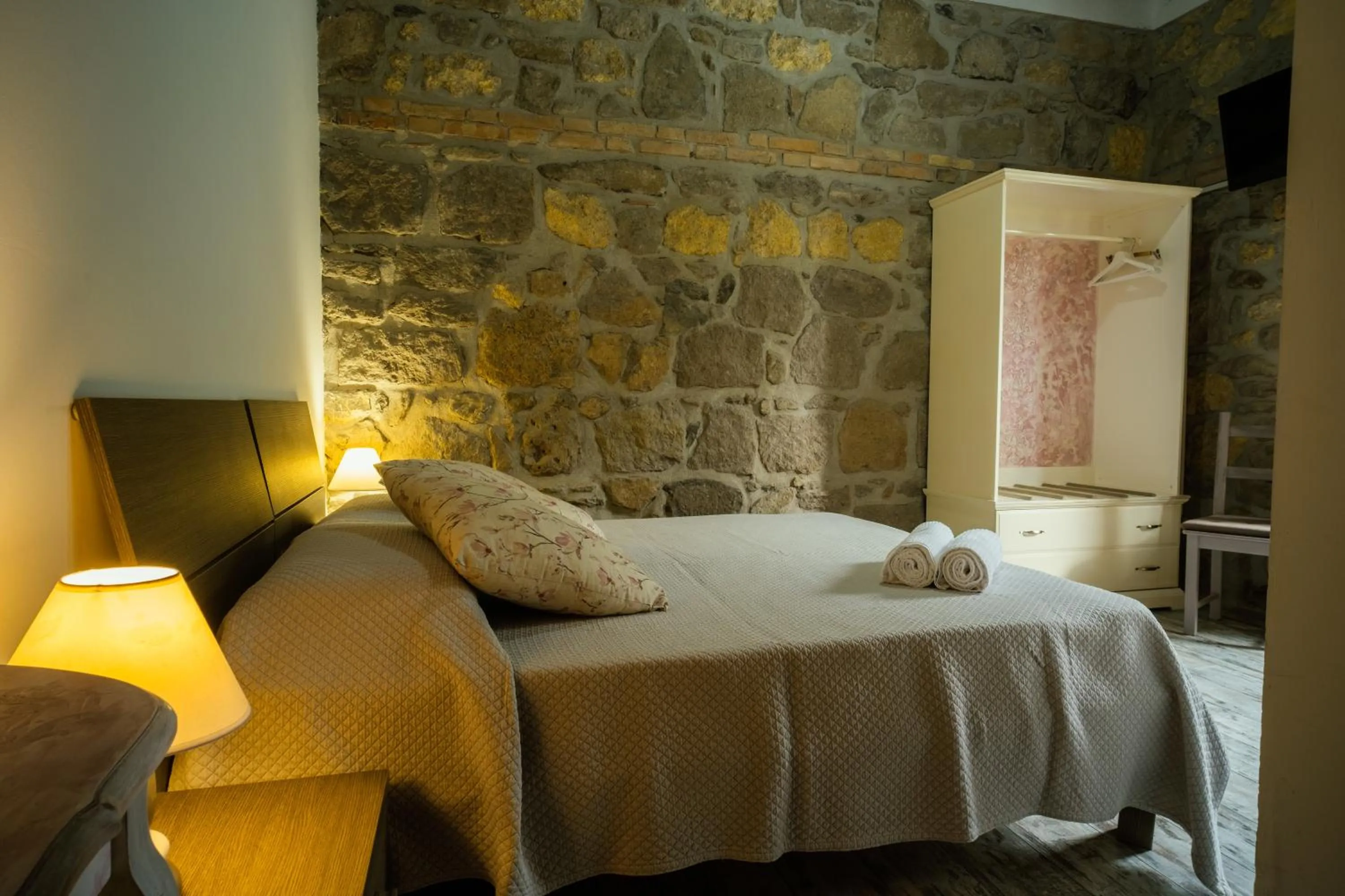 Bedroom, Bed in Locanda Villa Naumanni