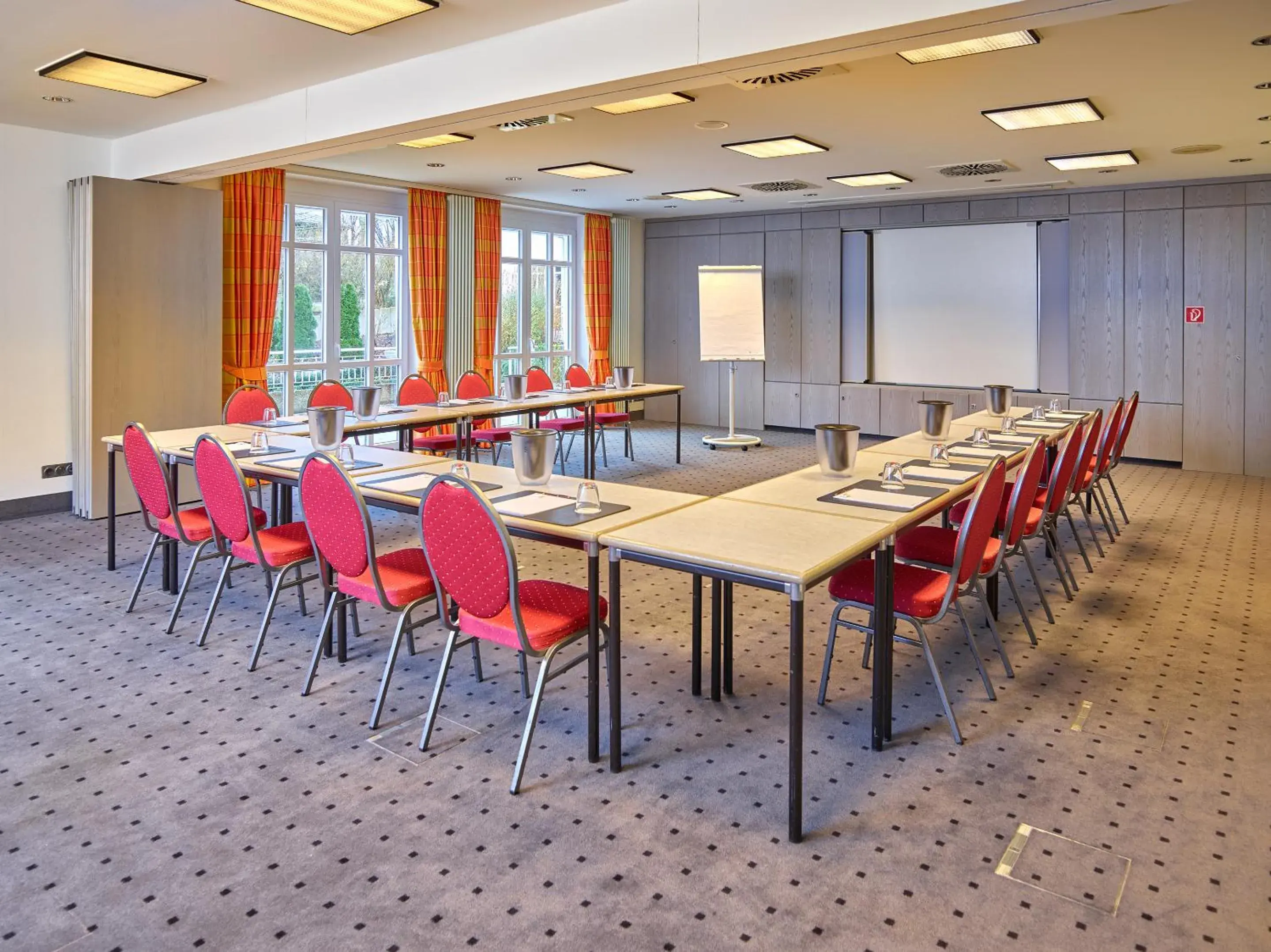 Meeting/conference room in Hotel Maximilian - Wellness und Golfhotel