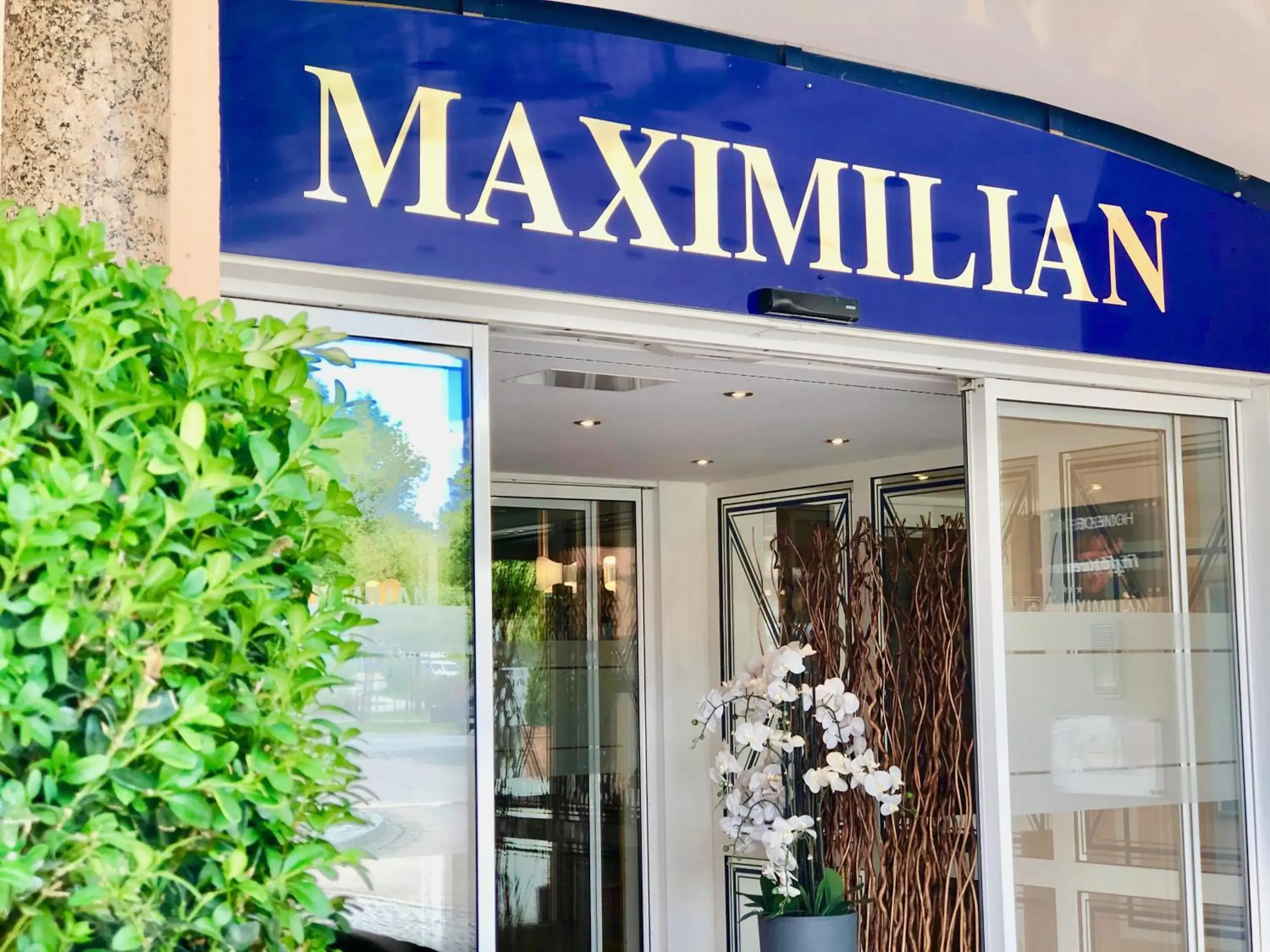 Facade/entrance in Hotel Maximilian - Wellness und Golfhotel