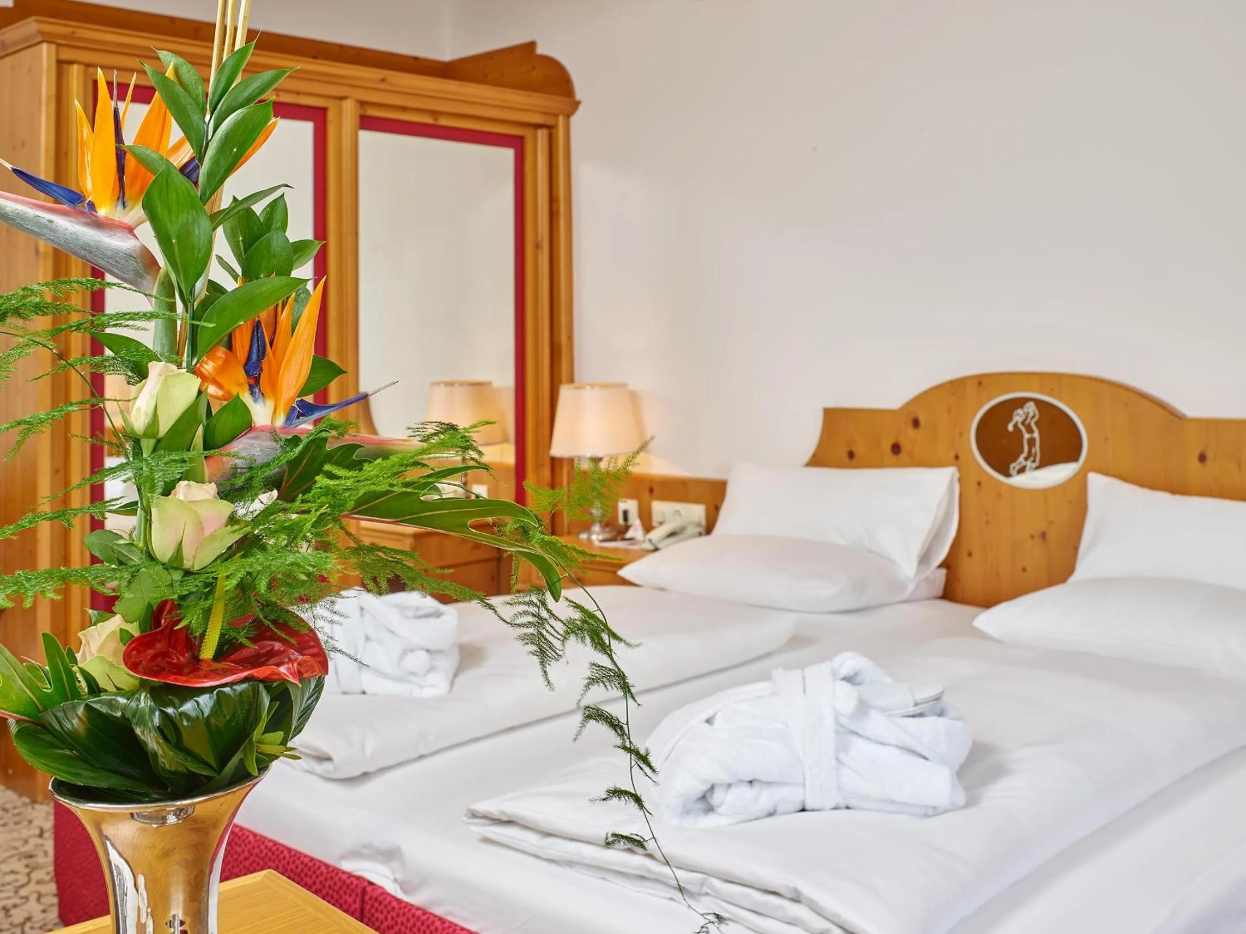 Bed in MAXIMILIAN Grand Hotel