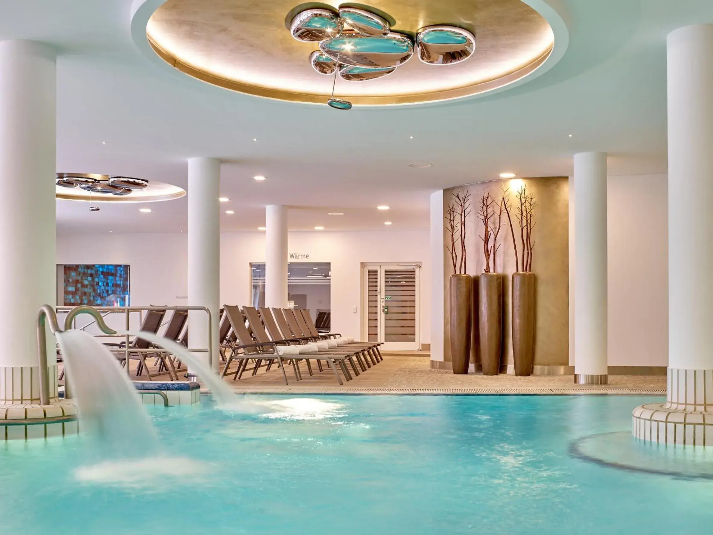 Swimming Pool in Hotel Maximilian - Wellness und Golfhotel