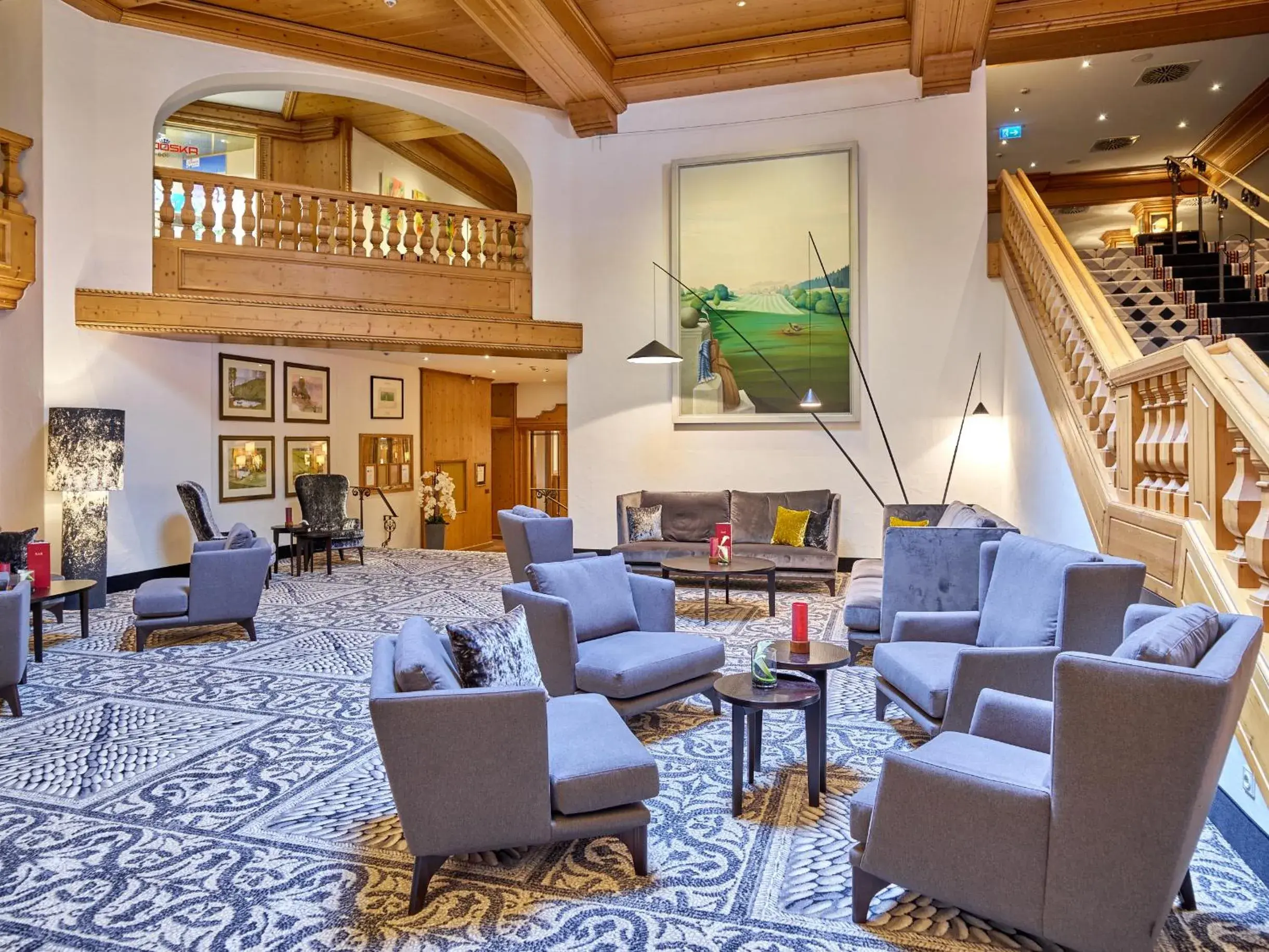 Lobby or reception, Seating Area in Hotel Maximilian - Wellness und Golfhotel