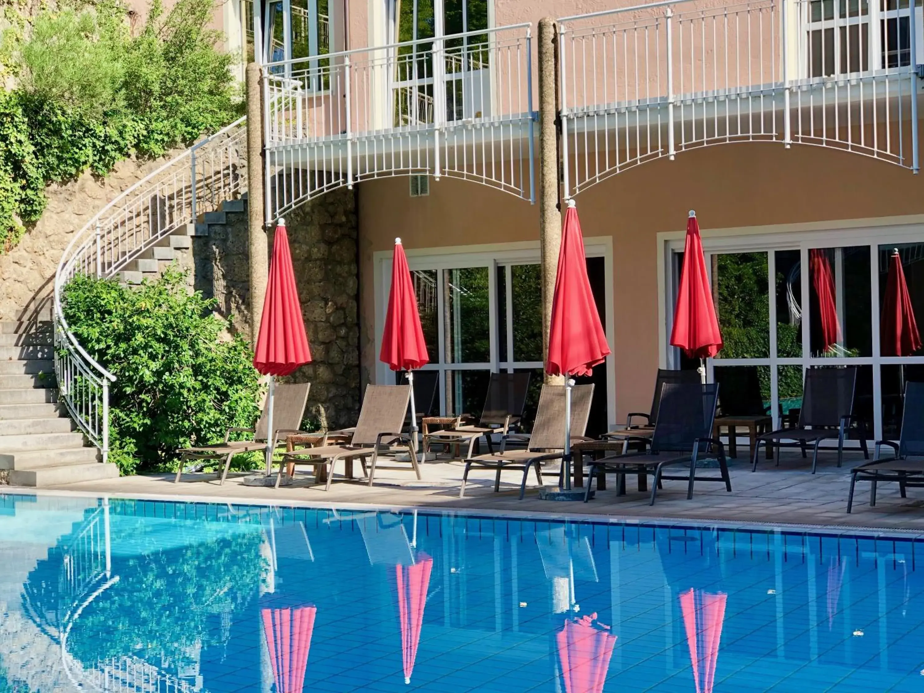 Patio, Swimming Pool in Hotel Maximilian - Wellness und Golfhotel
