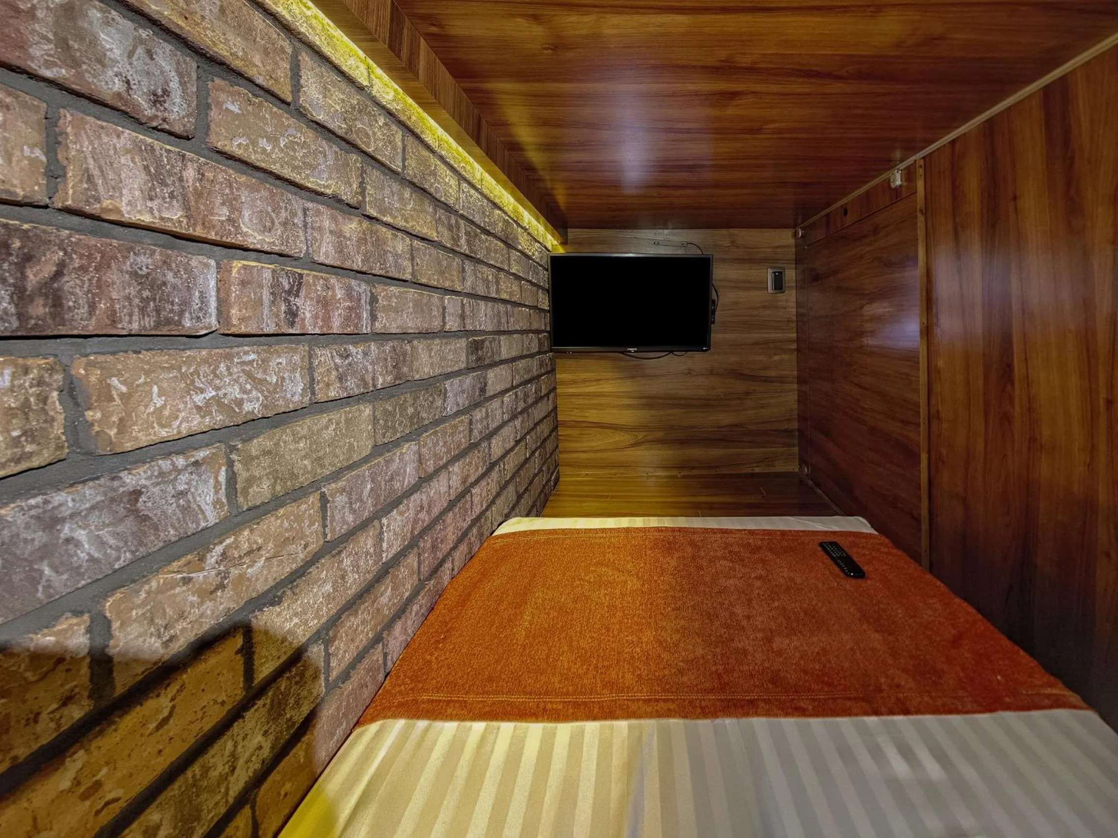 Cadillac Hotel Boutique