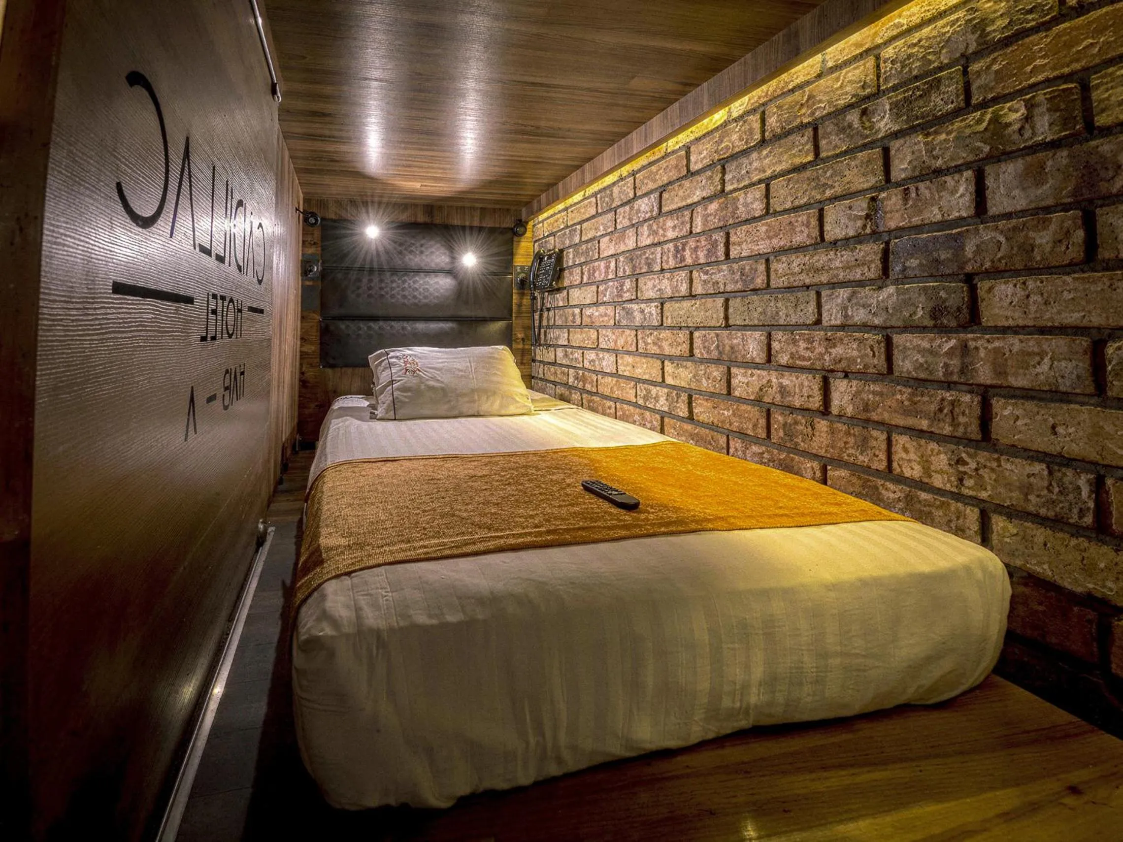 Bed in Cadillac Hotel Boutique