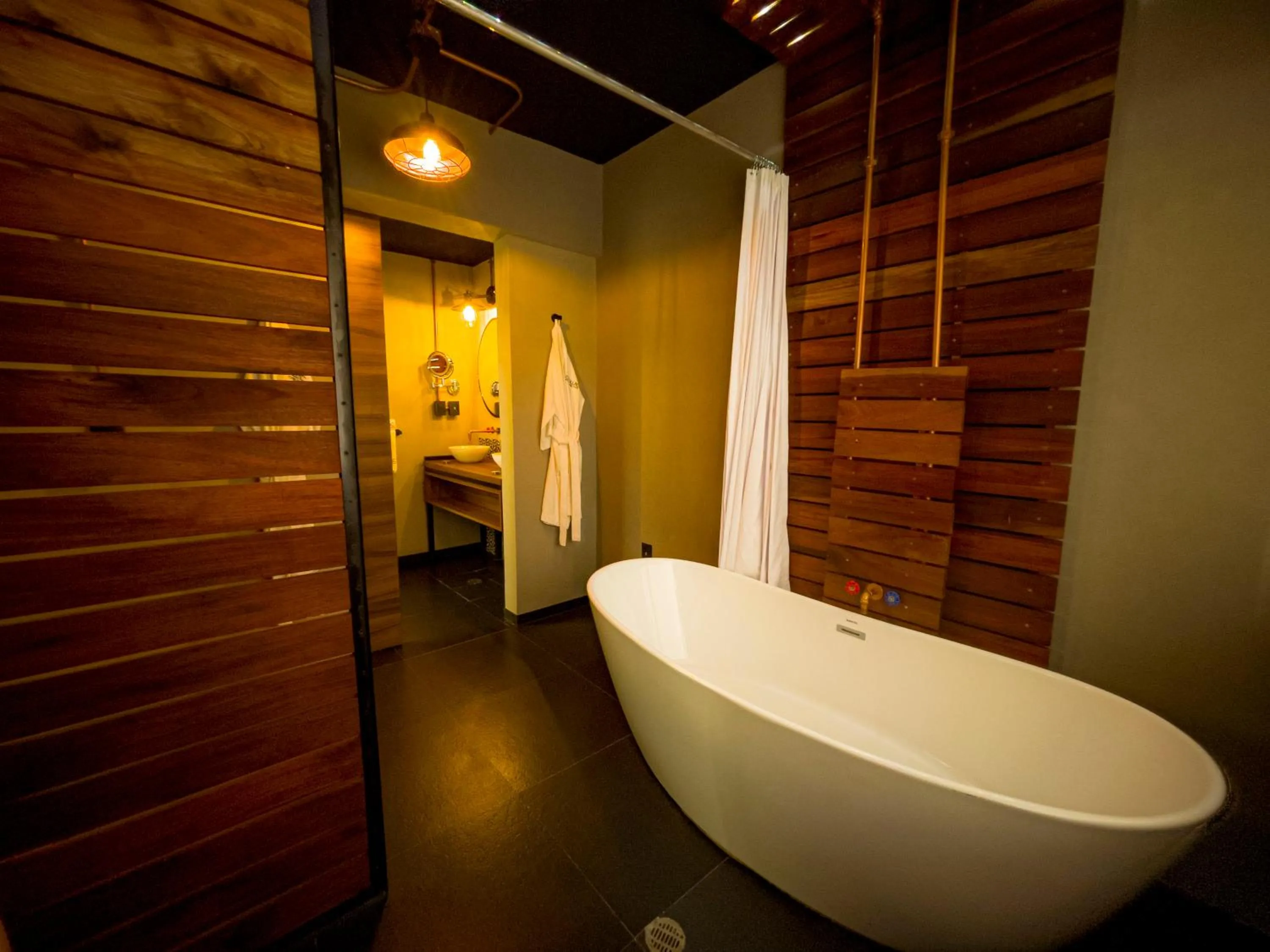 Bathroom in Cadillac Hotel Boutique