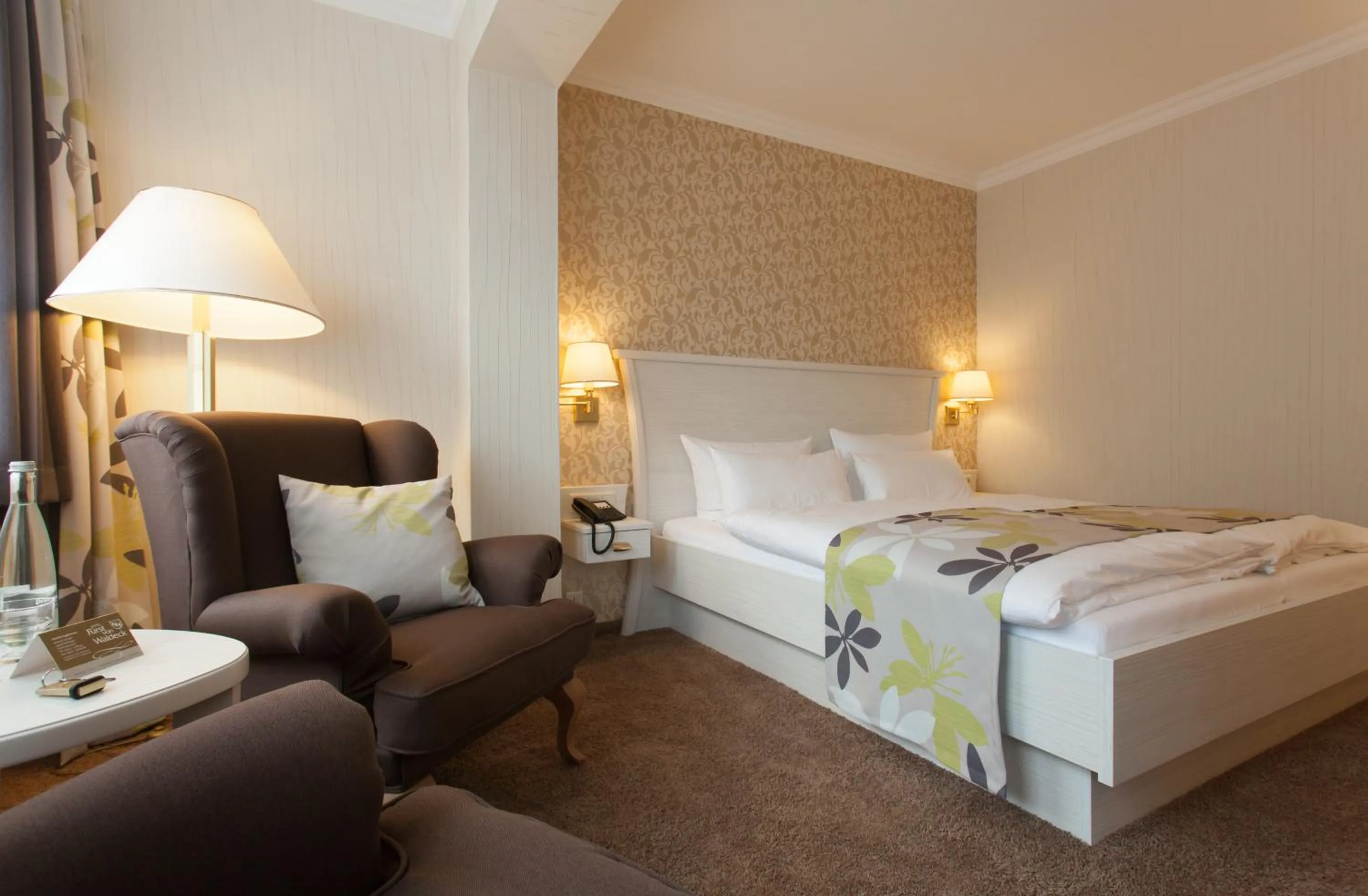 Photo of the whole room, Bed in Hotel Garni Fürst von Waldeck