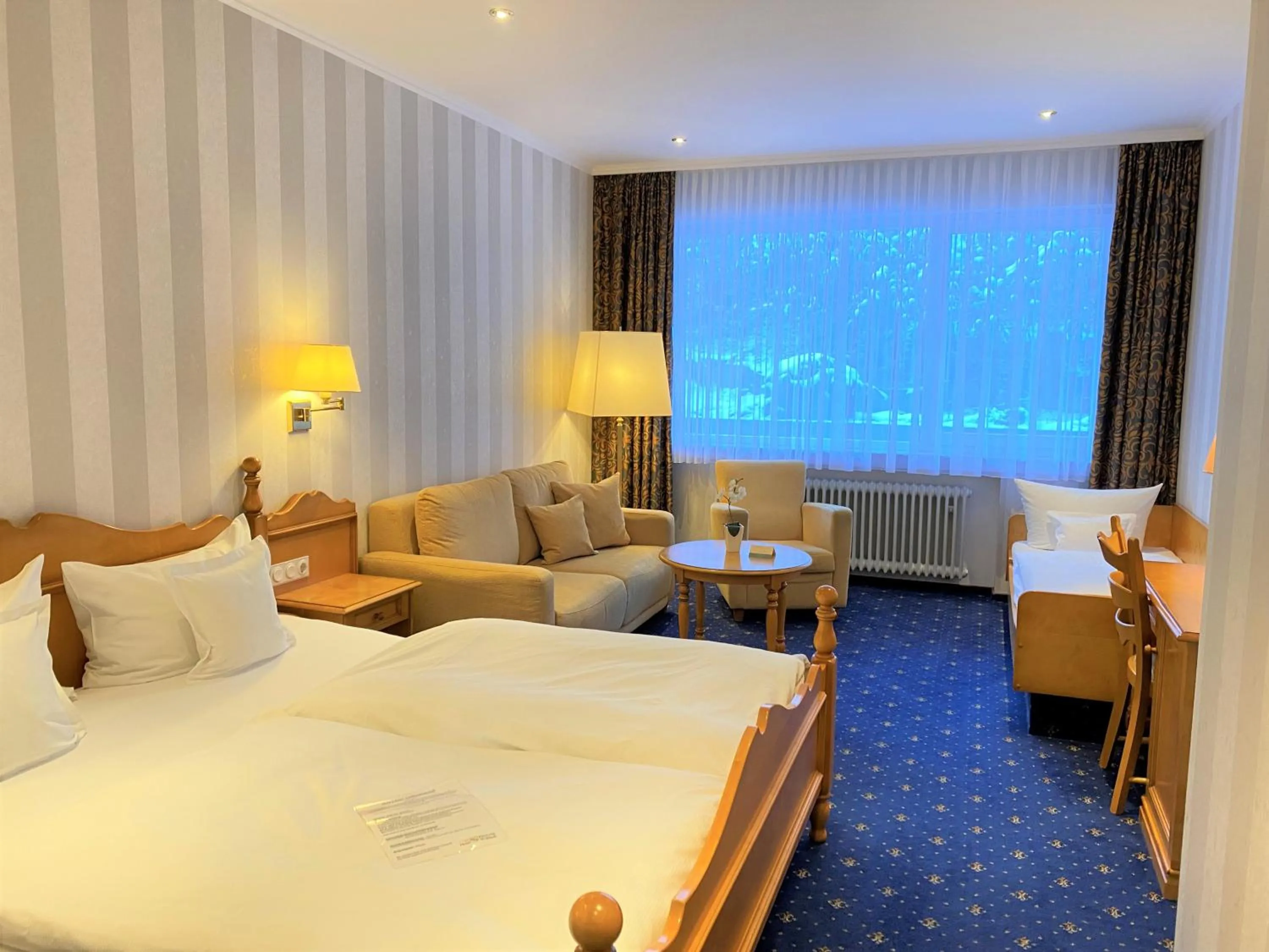 Photo of the whole room, Bed in Hotel Garni Fürst von Waldeck