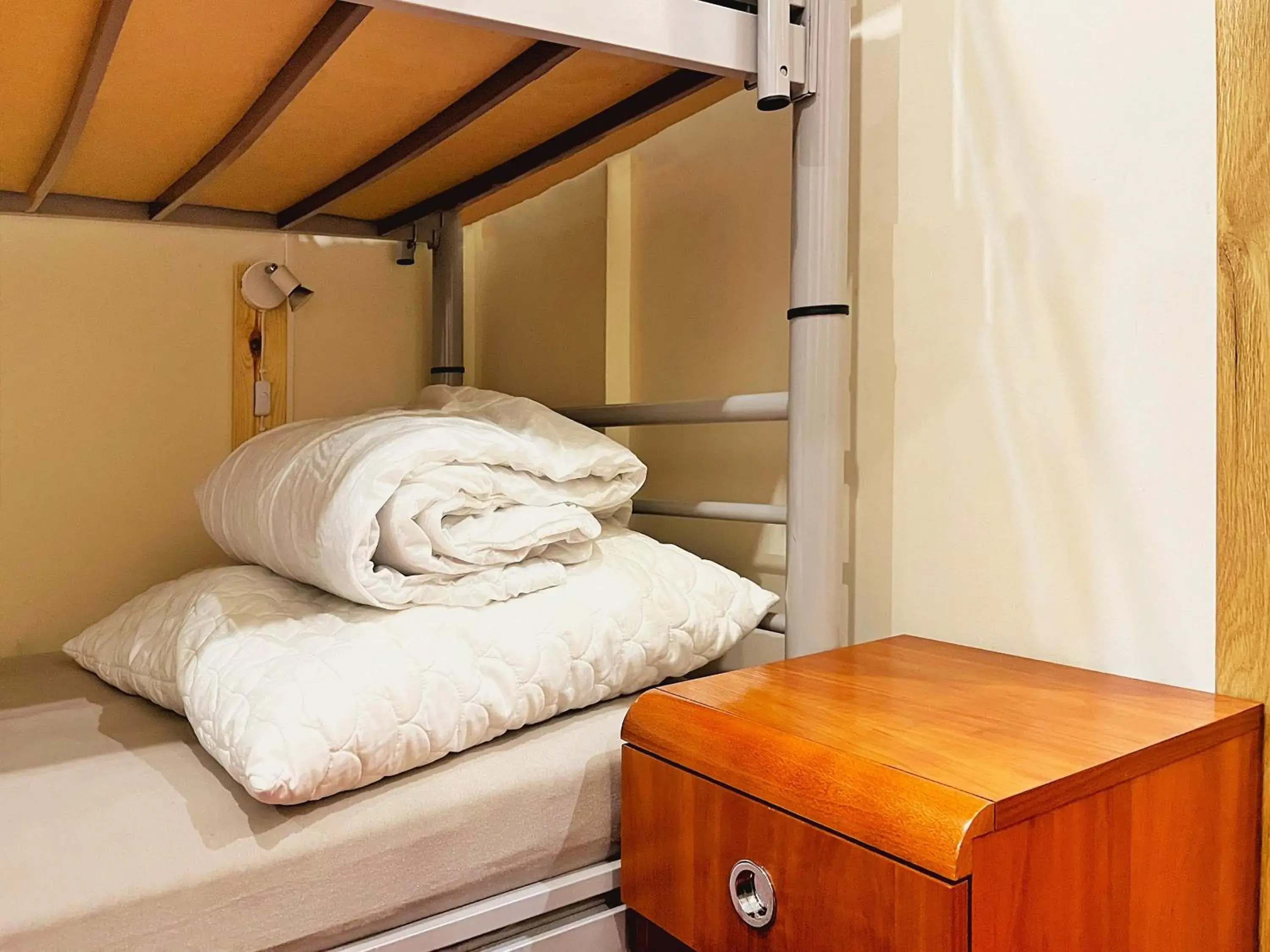 Bed in 4-Bed Female Dormitory Room in Fry House Hostel - 5min to Klub Progresja, 15min to Center Bed in 4-Bed Female Dormitory Room in Fry House Hostel - 5min to Klub Progresja, 15min to Center