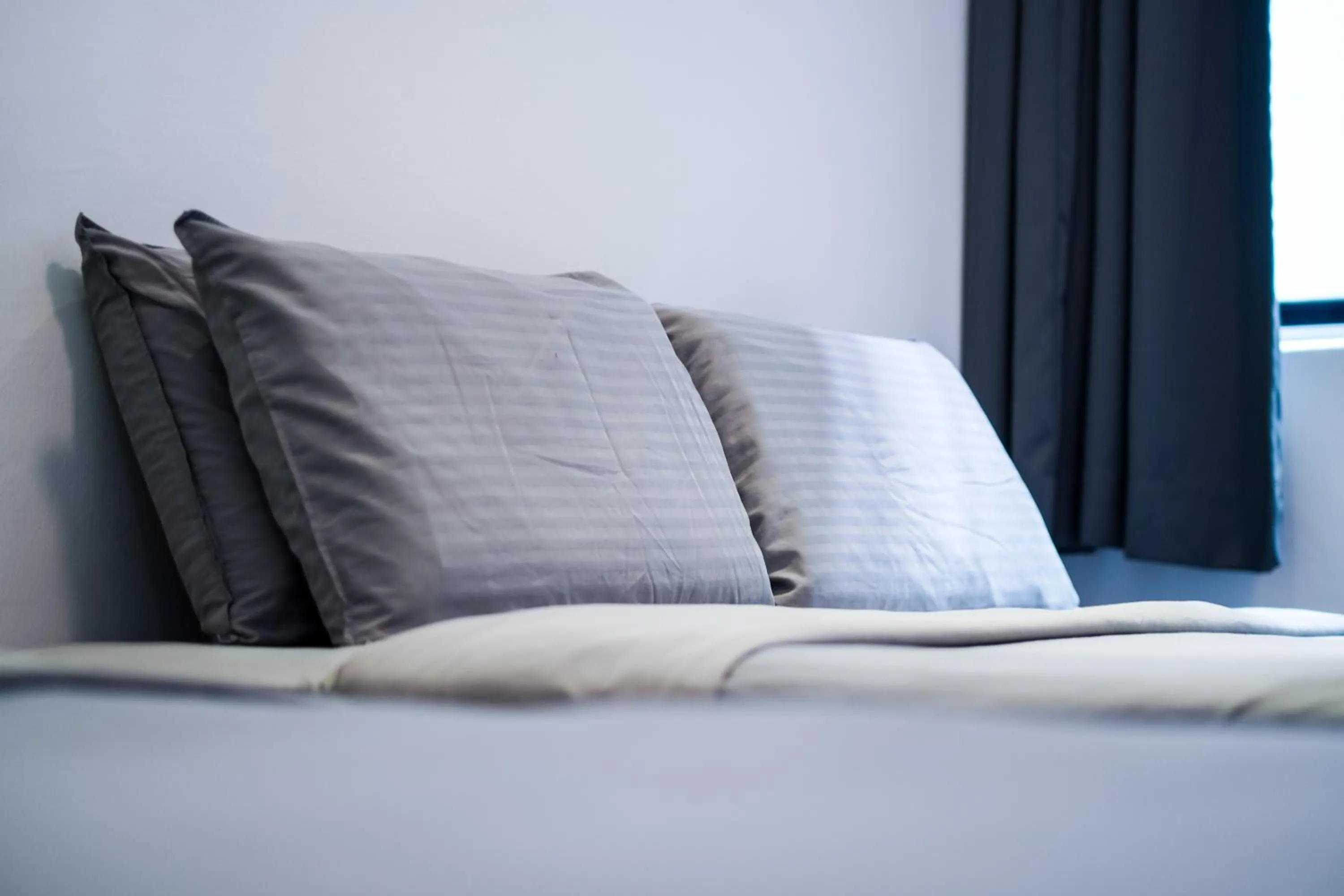 Bed in Parkland Express