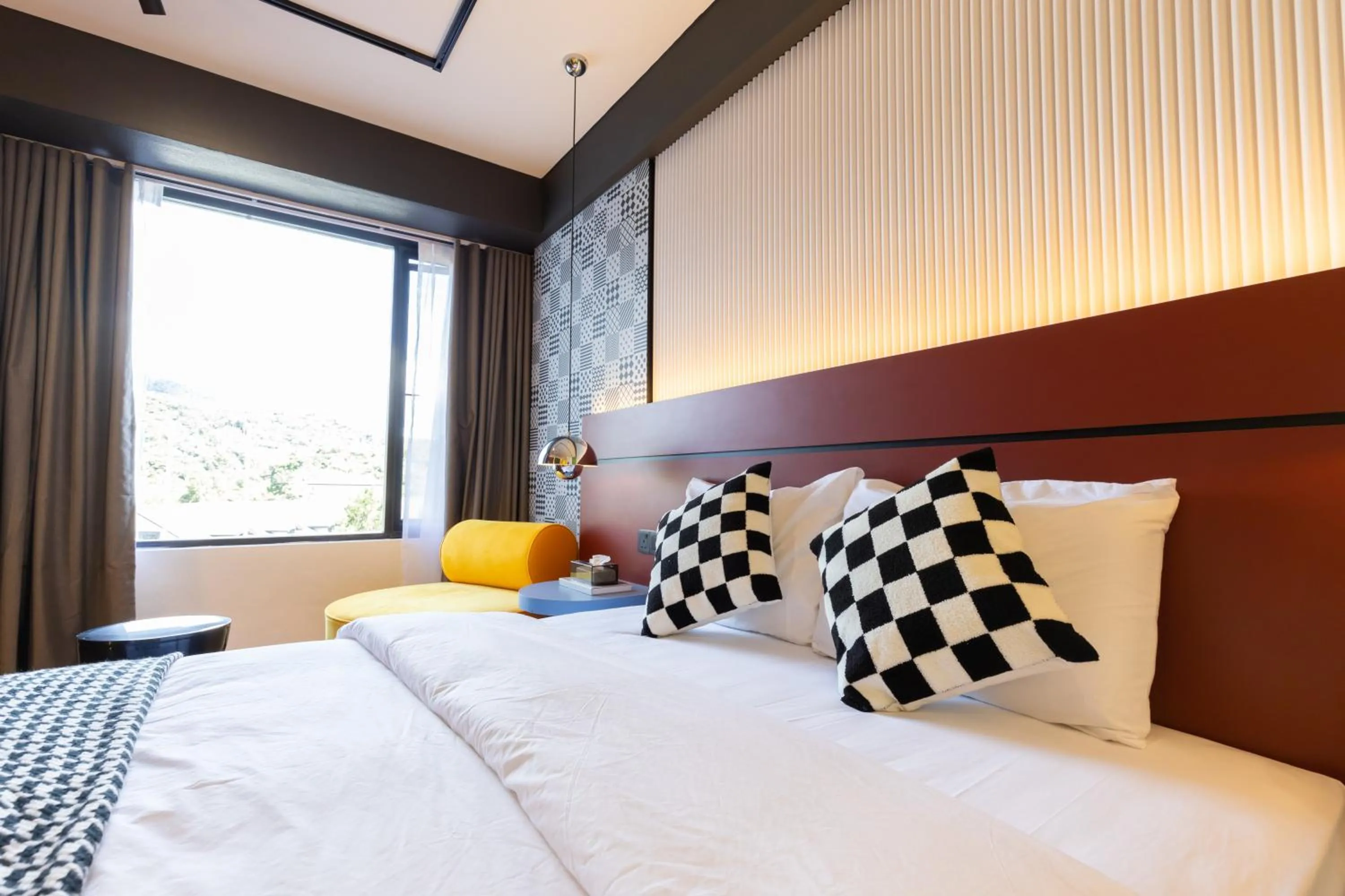 Bed in Parkland Suites