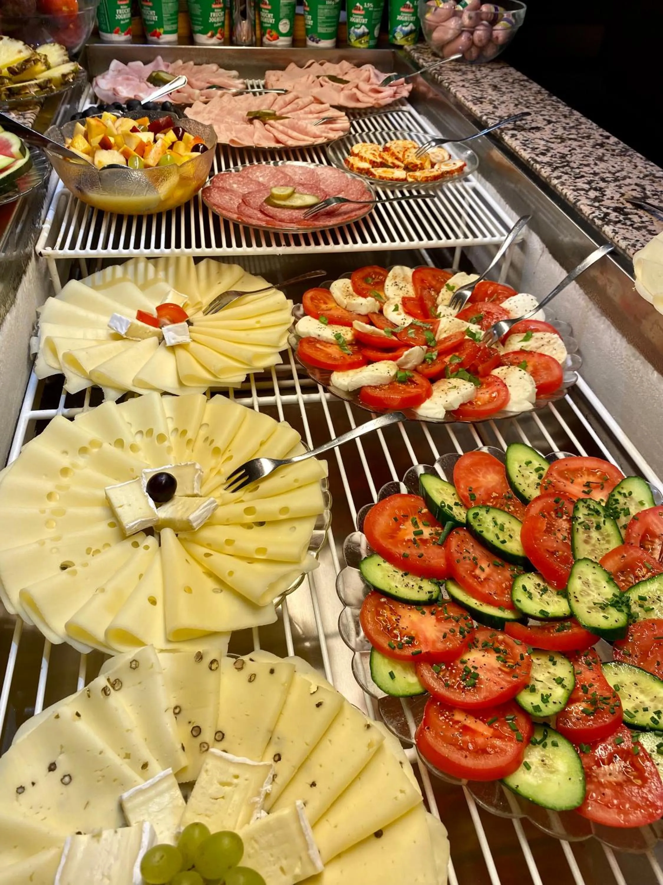 Buffet breakfast in Gasthof Prinzregent Superior