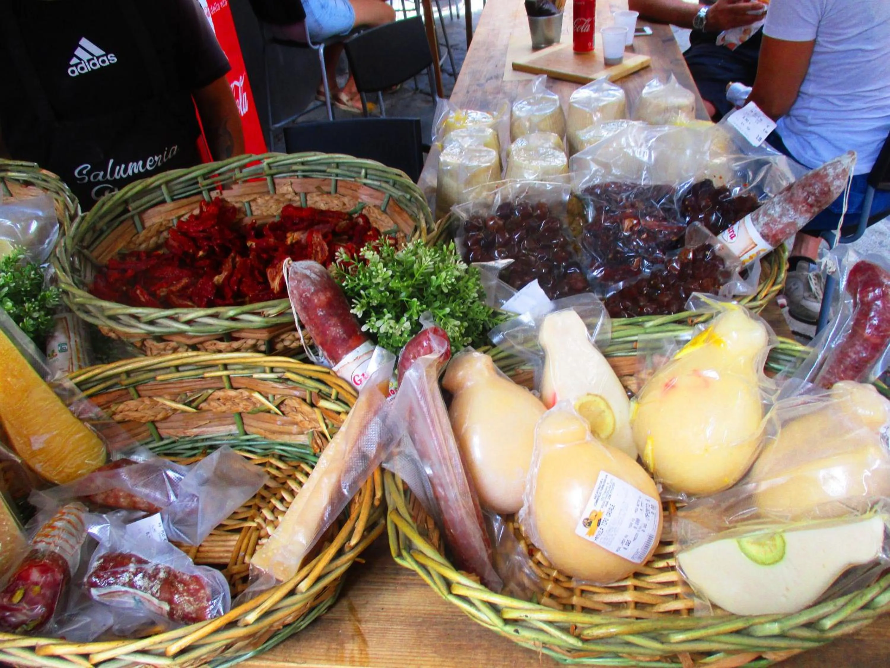 Supermarket/grocery shop in Diletta Oasi