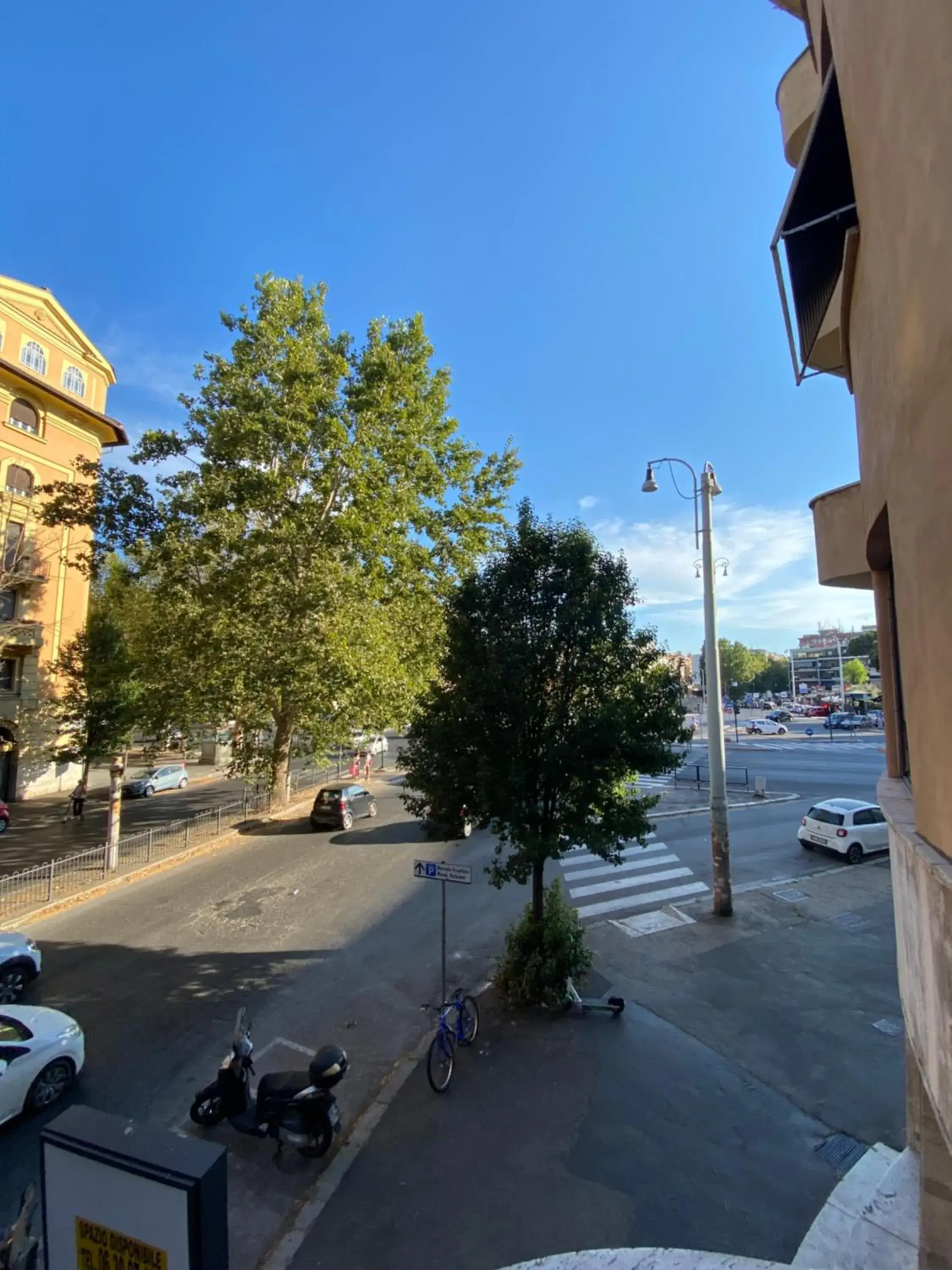 Property building in 4 Vatican Rooms Property building in 4 Vatican Rooms