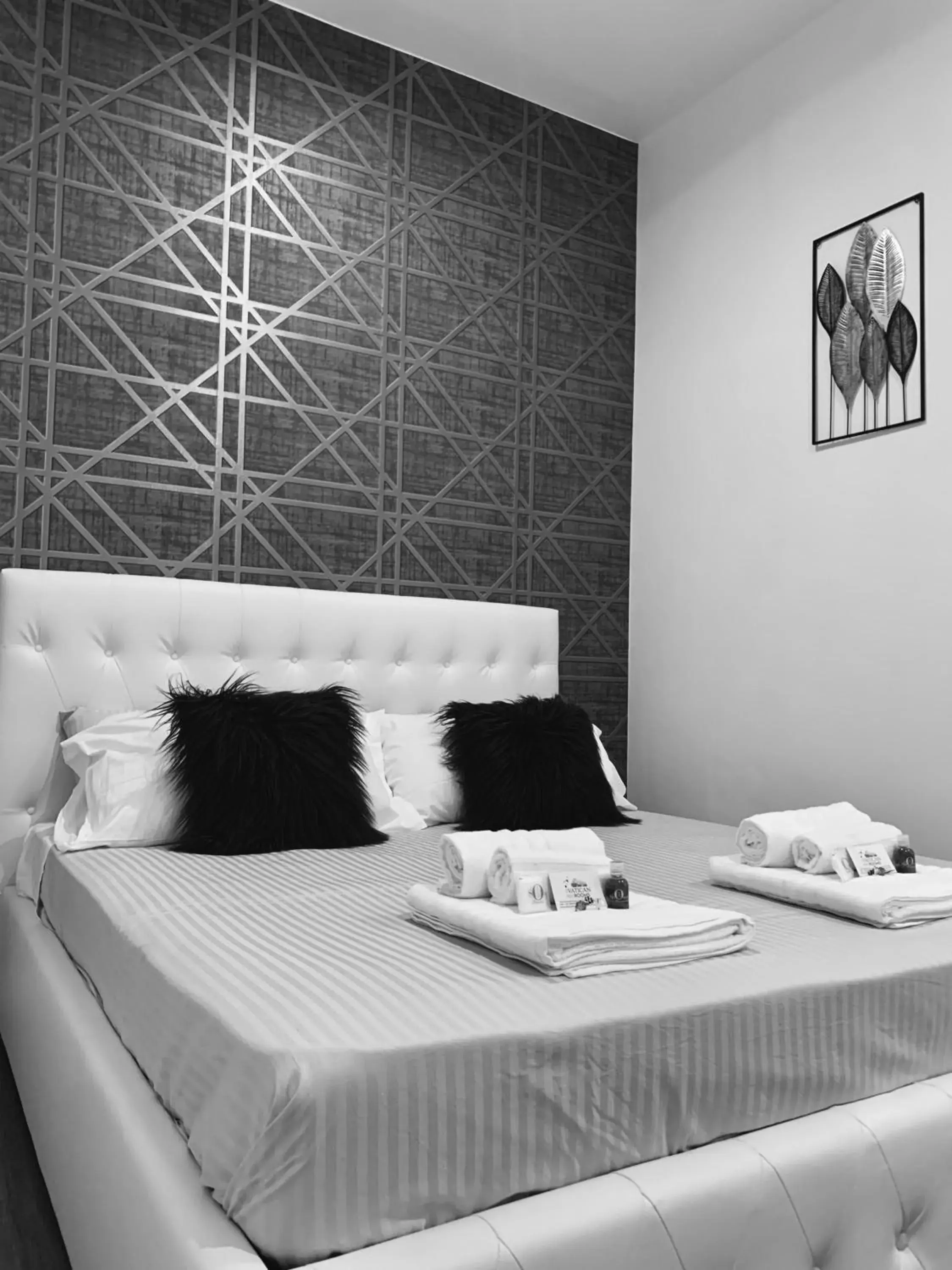 Bed in 4 Vatican Rooms Bed in 4 Vatican Rooms