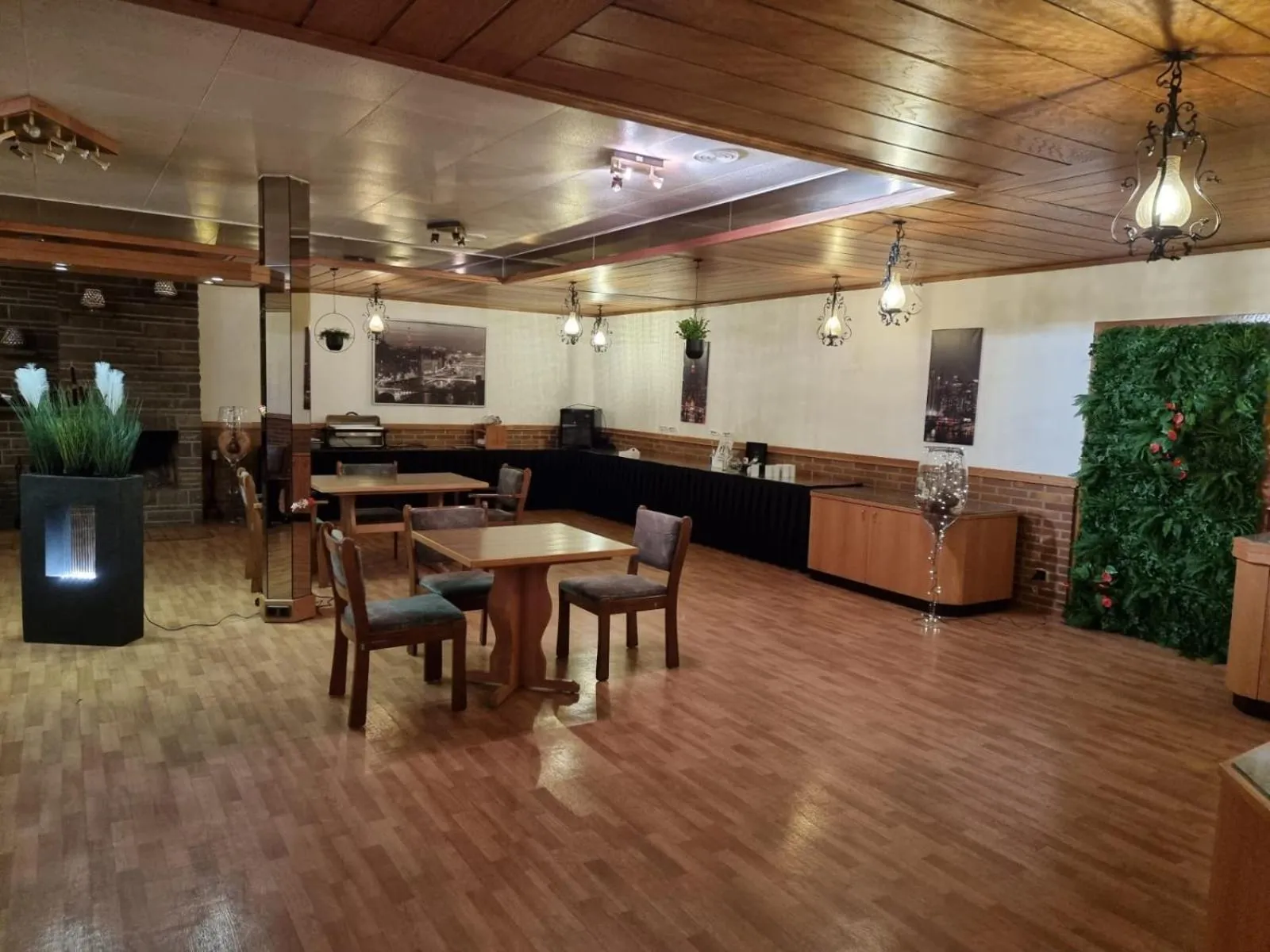 Restaurant/places to eat in Siegerland-Hotel