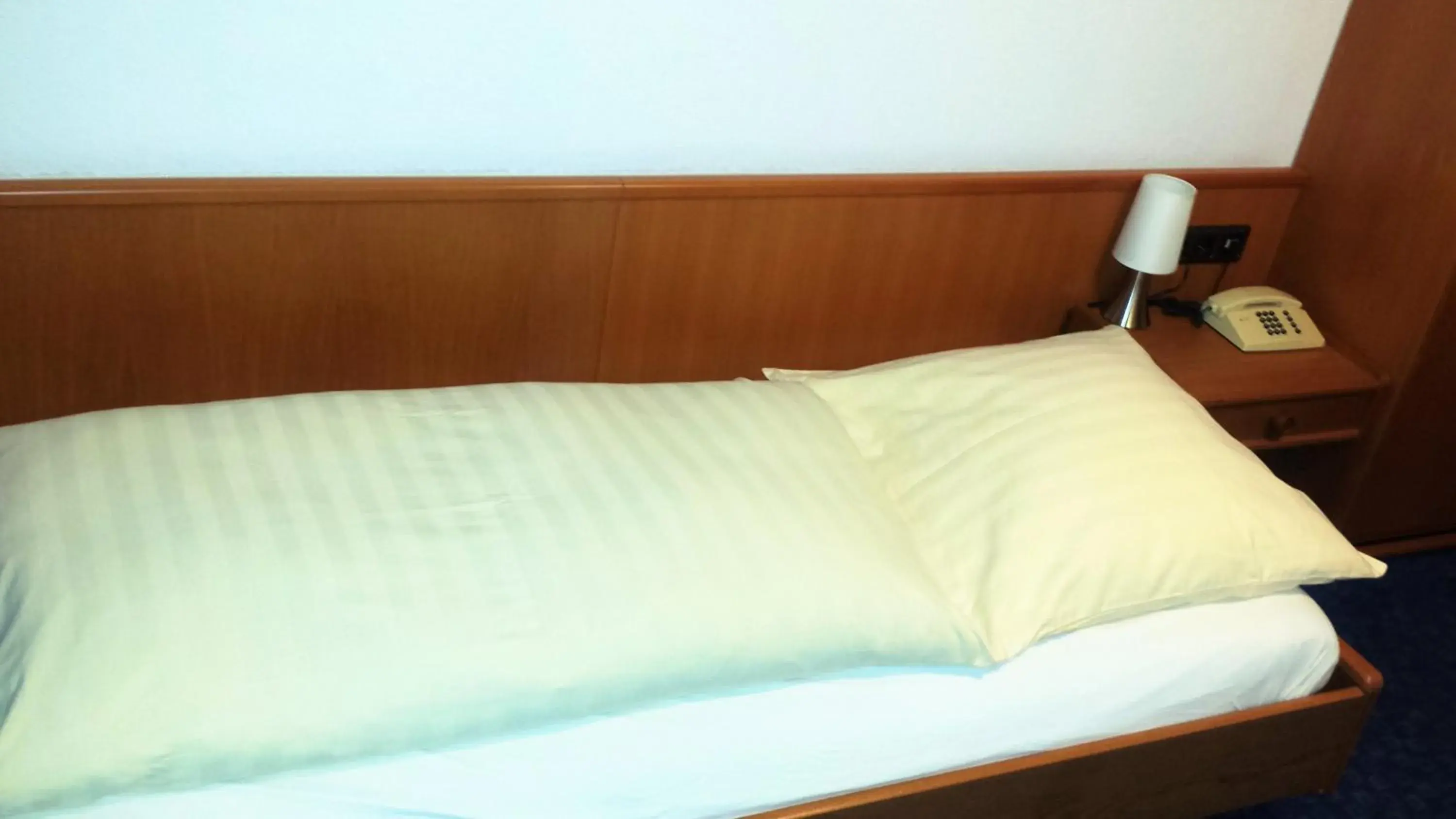Economy Single Room - single occupancy in Siegerland-Hotel Economy Single Room - single occupancy in Siegerland-Hotel
