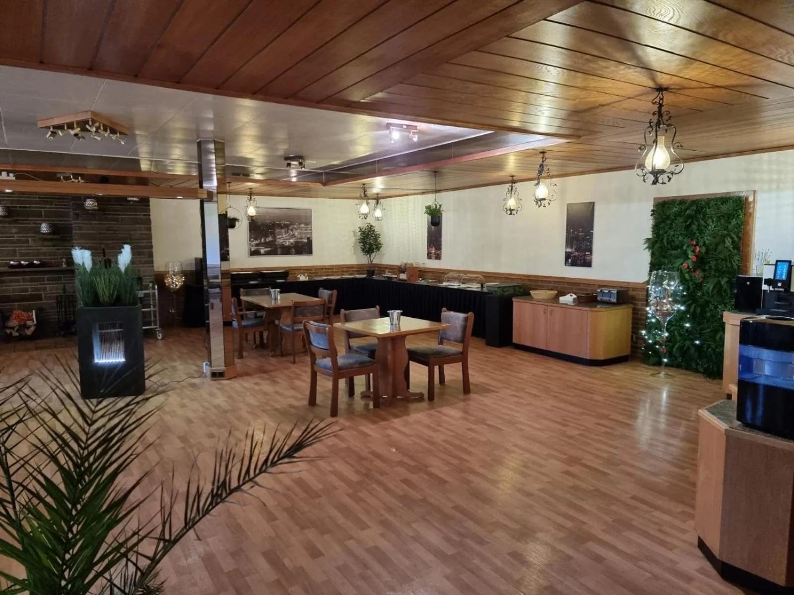 Restaurant/places to eat in Siegerland-Hotel