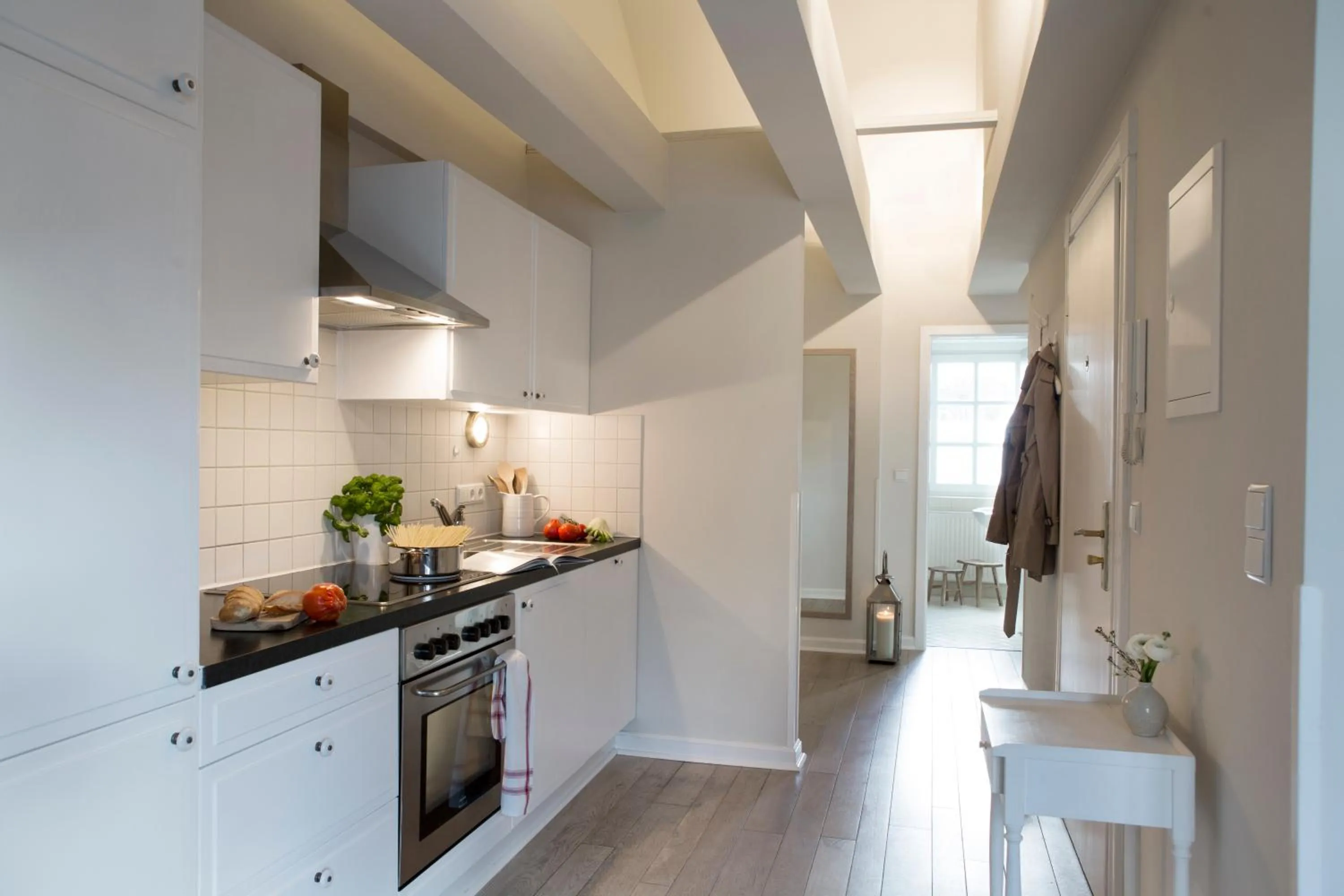 Coffee/tea facilities in von Deska Townhouses - Ivy House