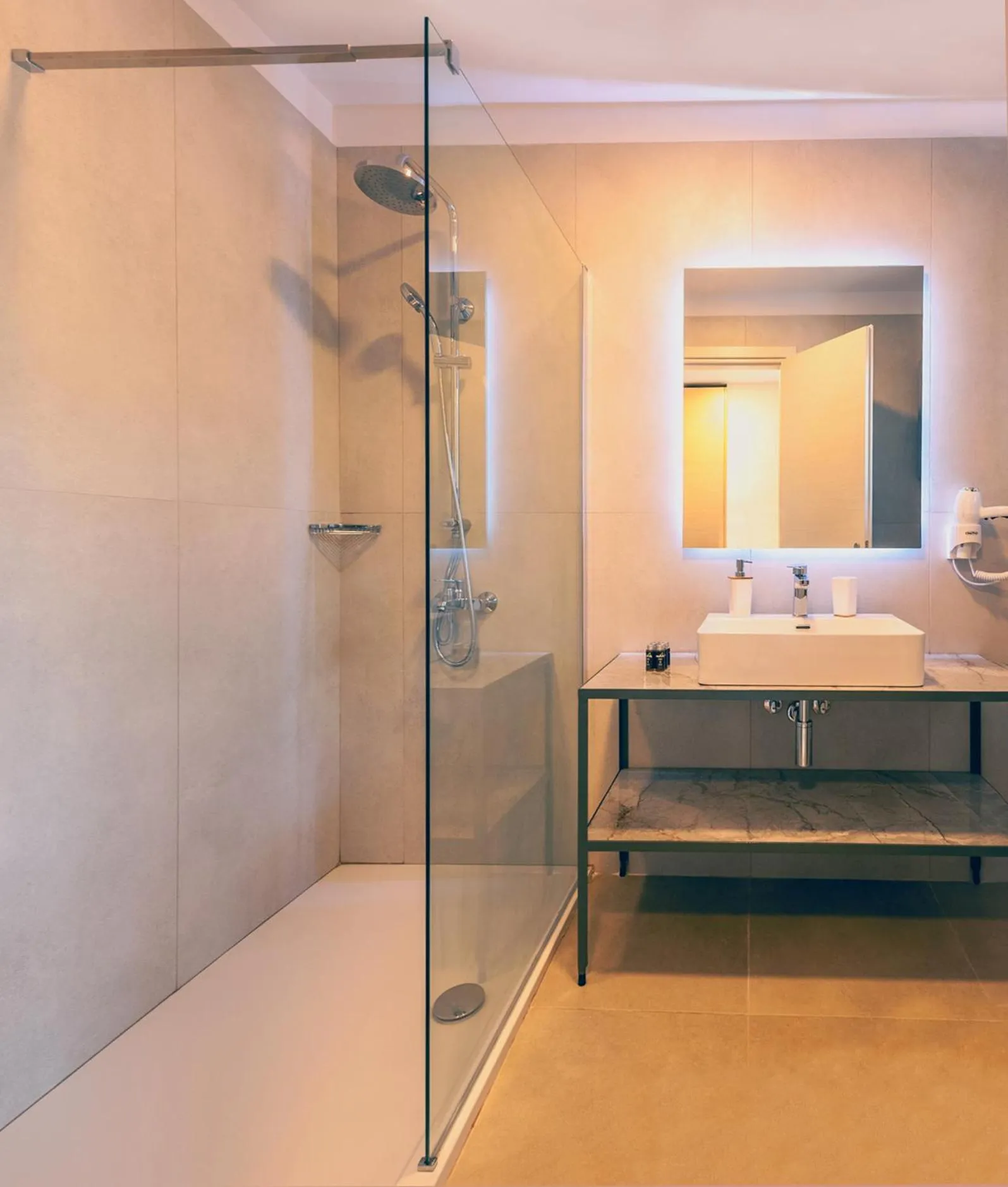 Bathroom in Alonaki Resort