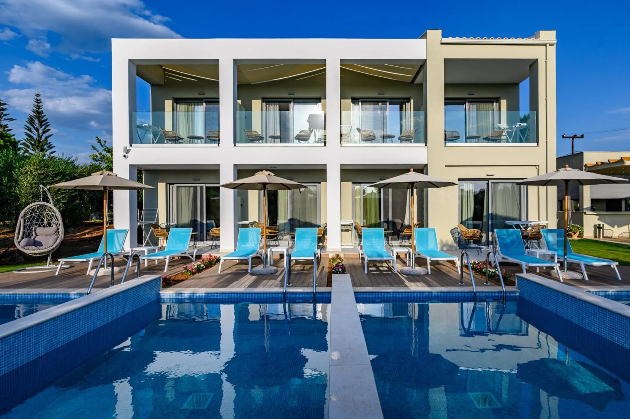 Swimming pool in Alonaki Resort