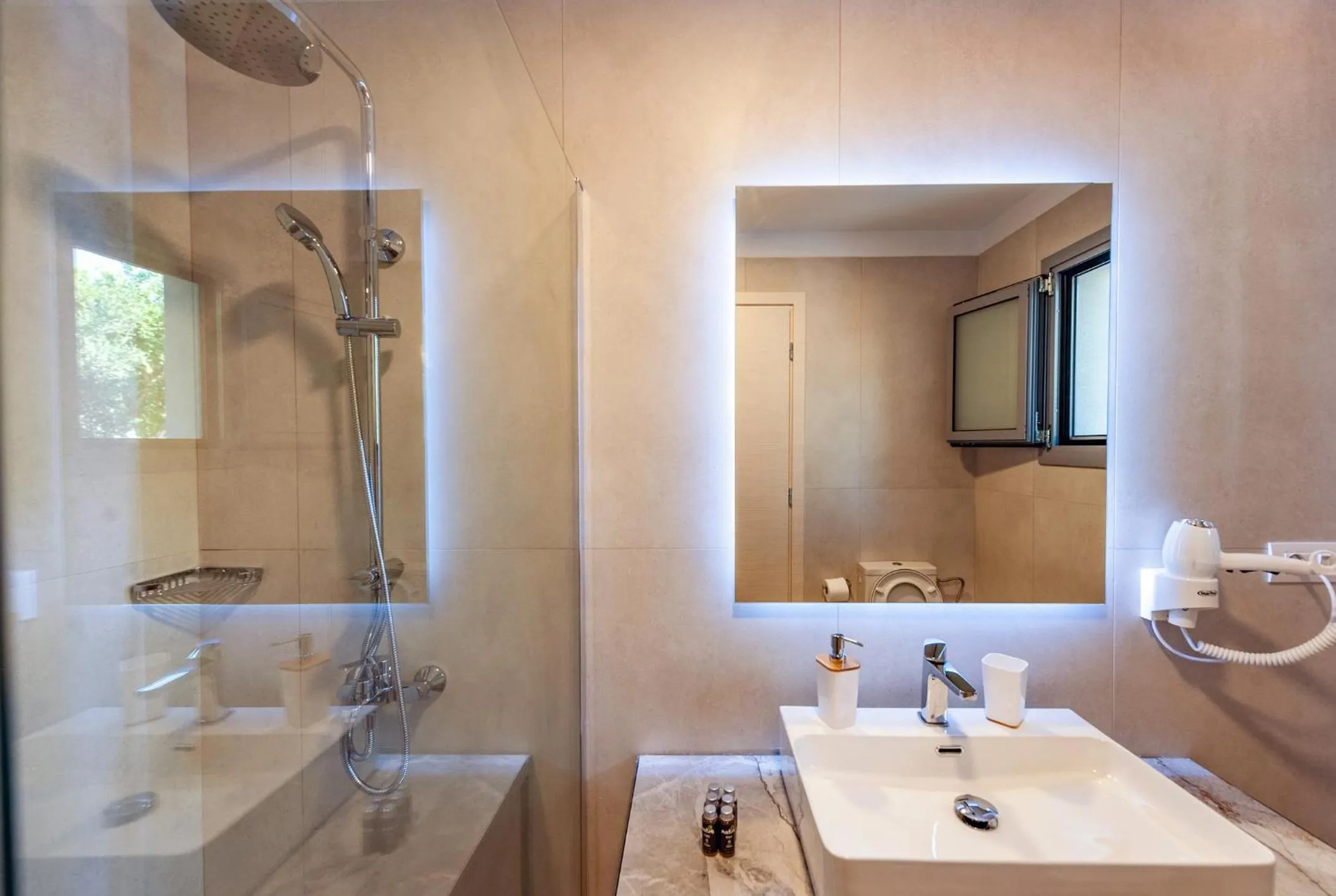 Bathroom in Alonaki Resort