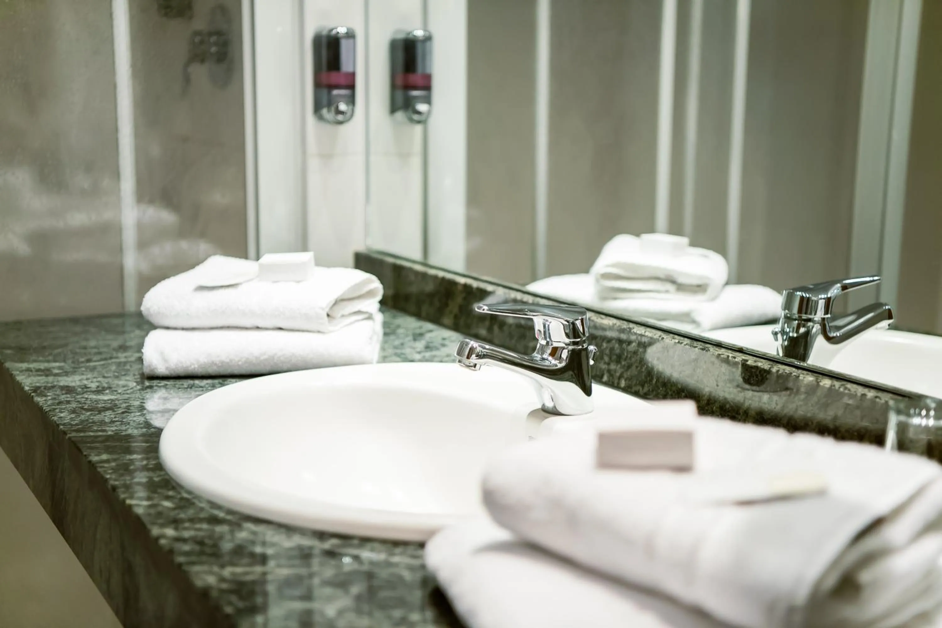 Bathroom in Ringhotel Dreiländereck Zittau