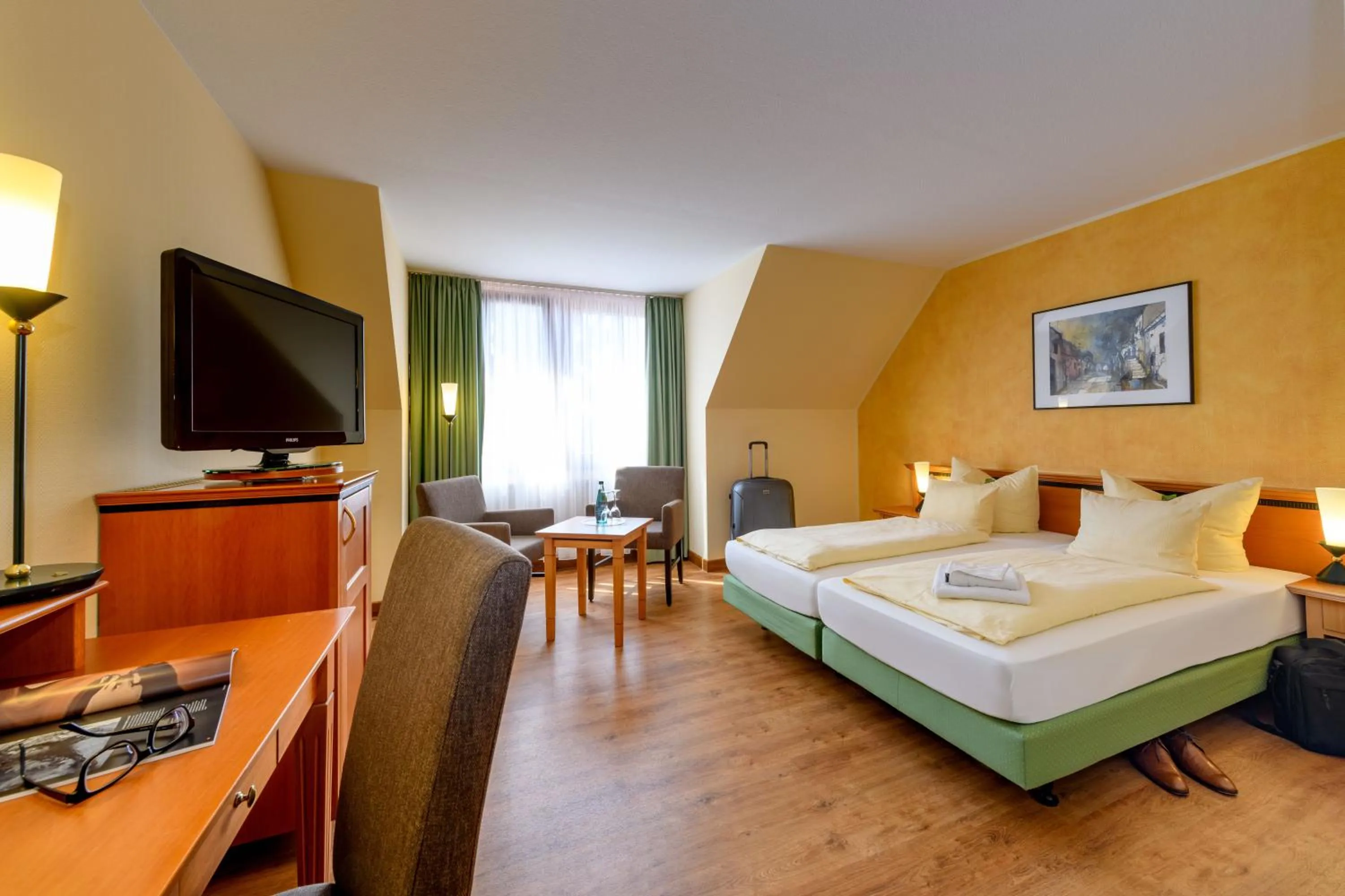 Photo of the whole room, Bed in Ringhotel Dreiländereck Zittau
