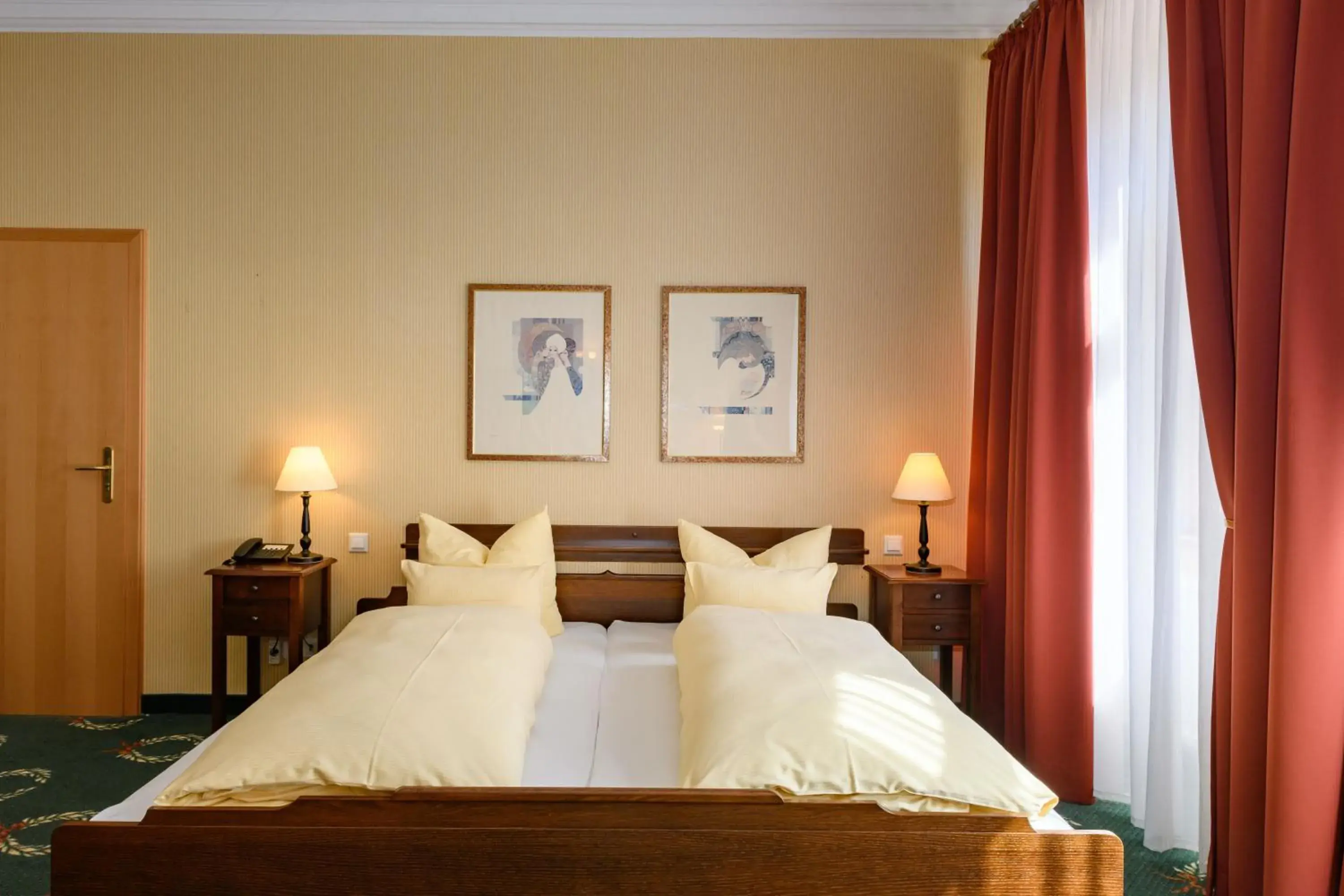 Deluxe Suite in Ringhotel Dreiländereck Zittau Deluxe Suite in Ringhotel Dreiländereck Zittau