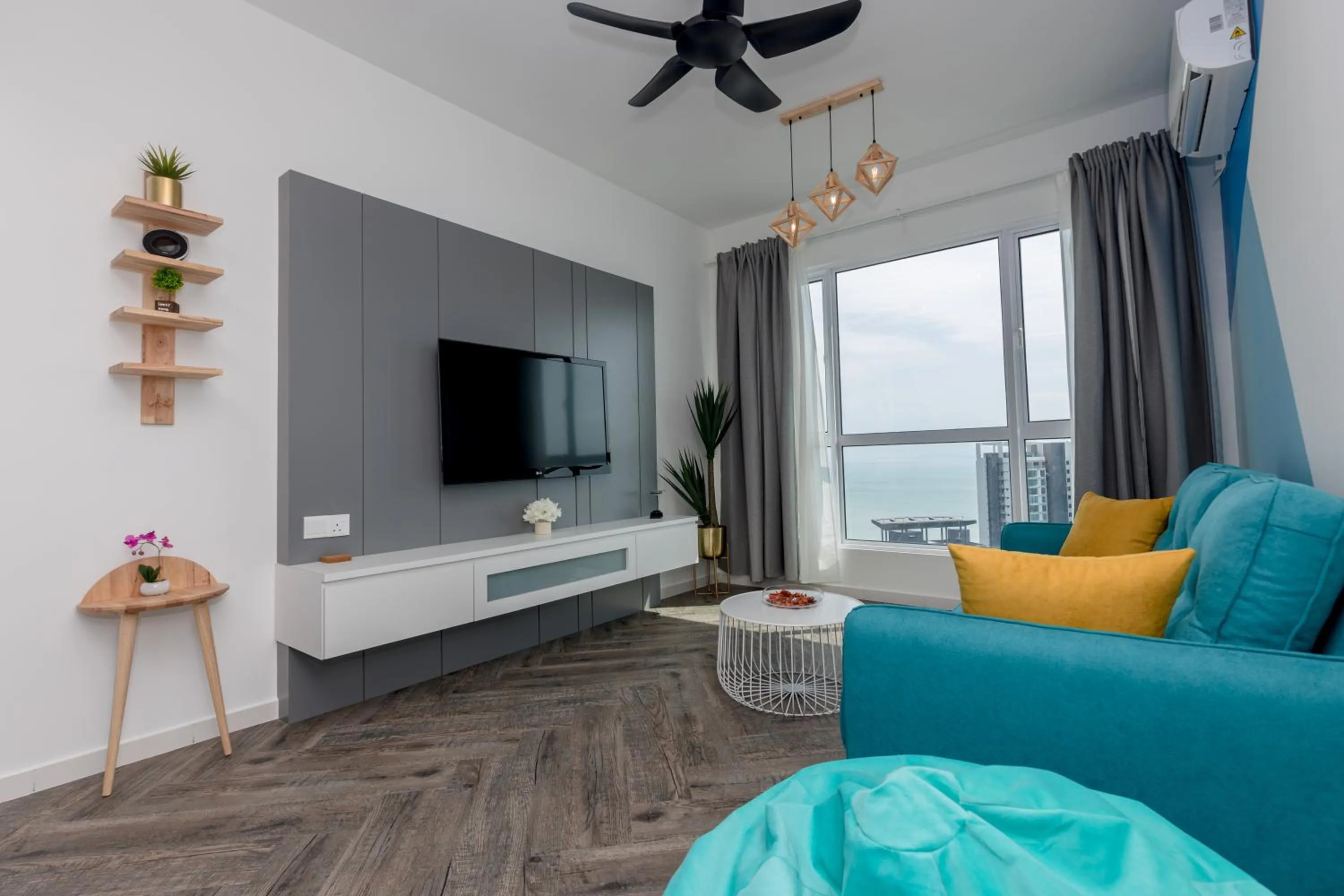 Three-Bedroom Apartment in Seaview Holiday Home, by Sanguine