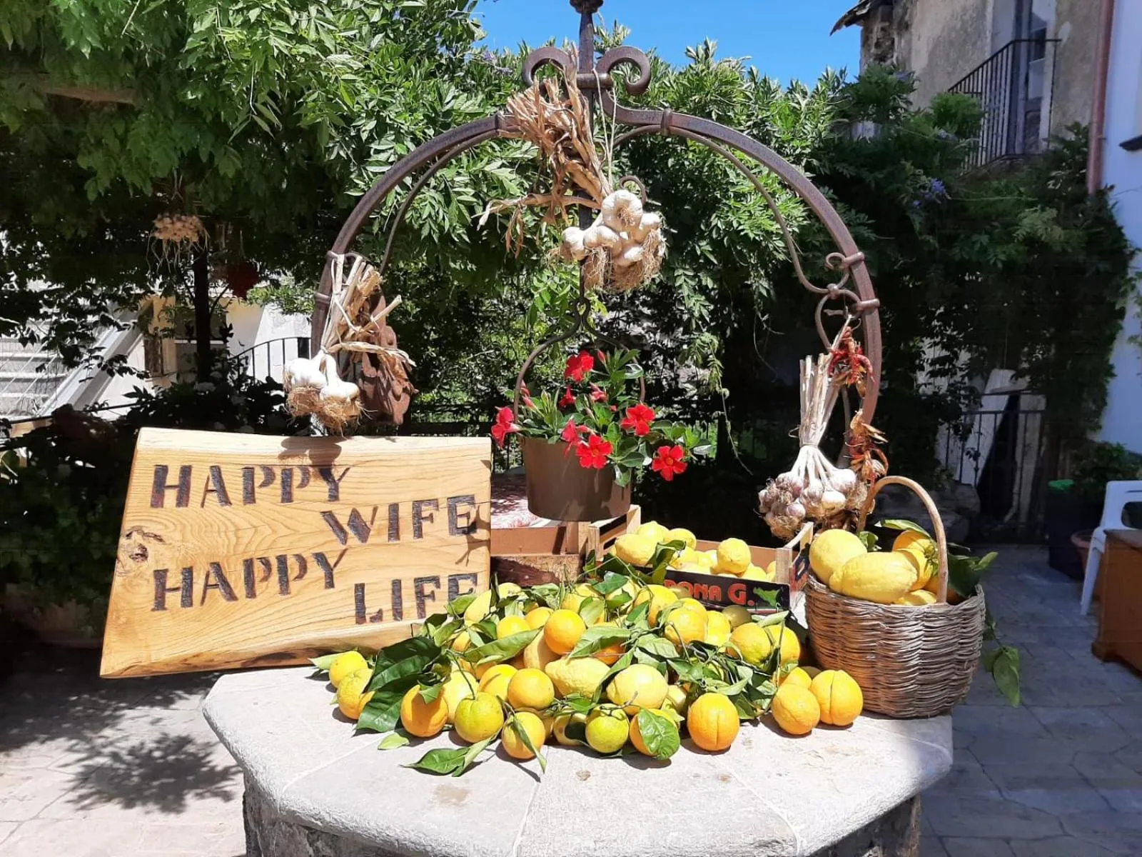 Garden in Al Chiaro di Luna