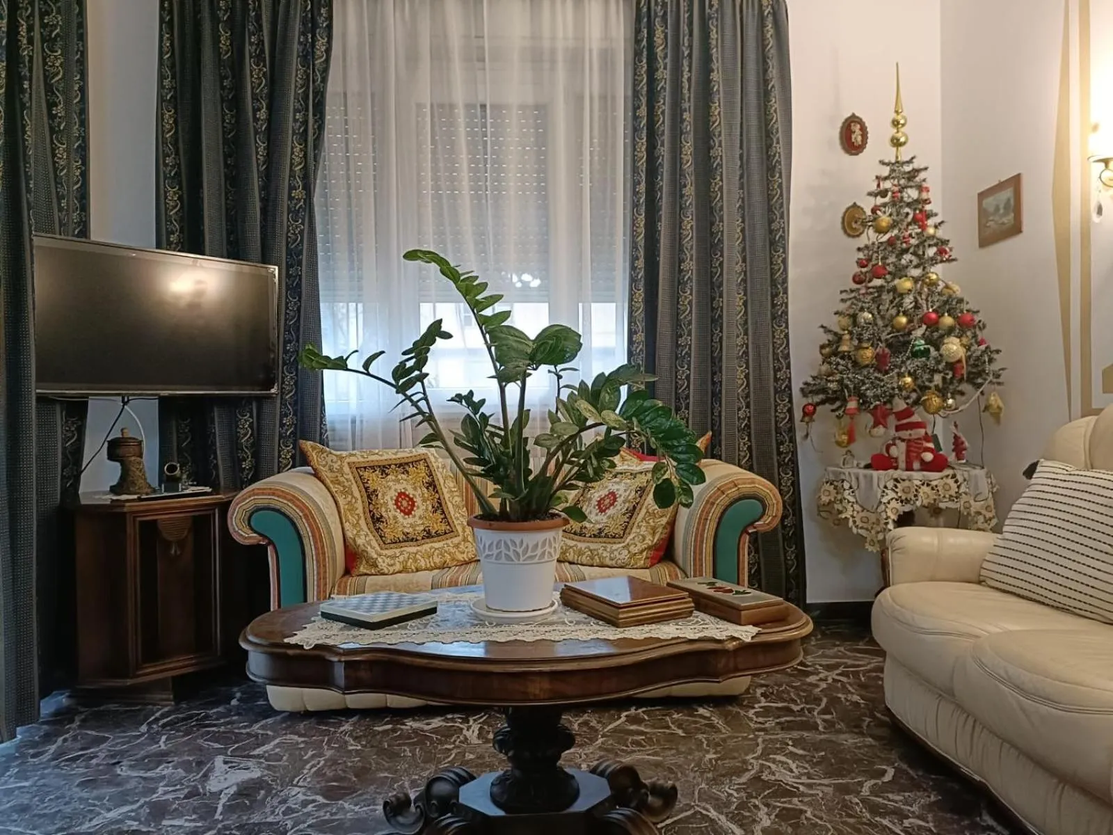 Communal lounge/ TV room in Domus Cesena