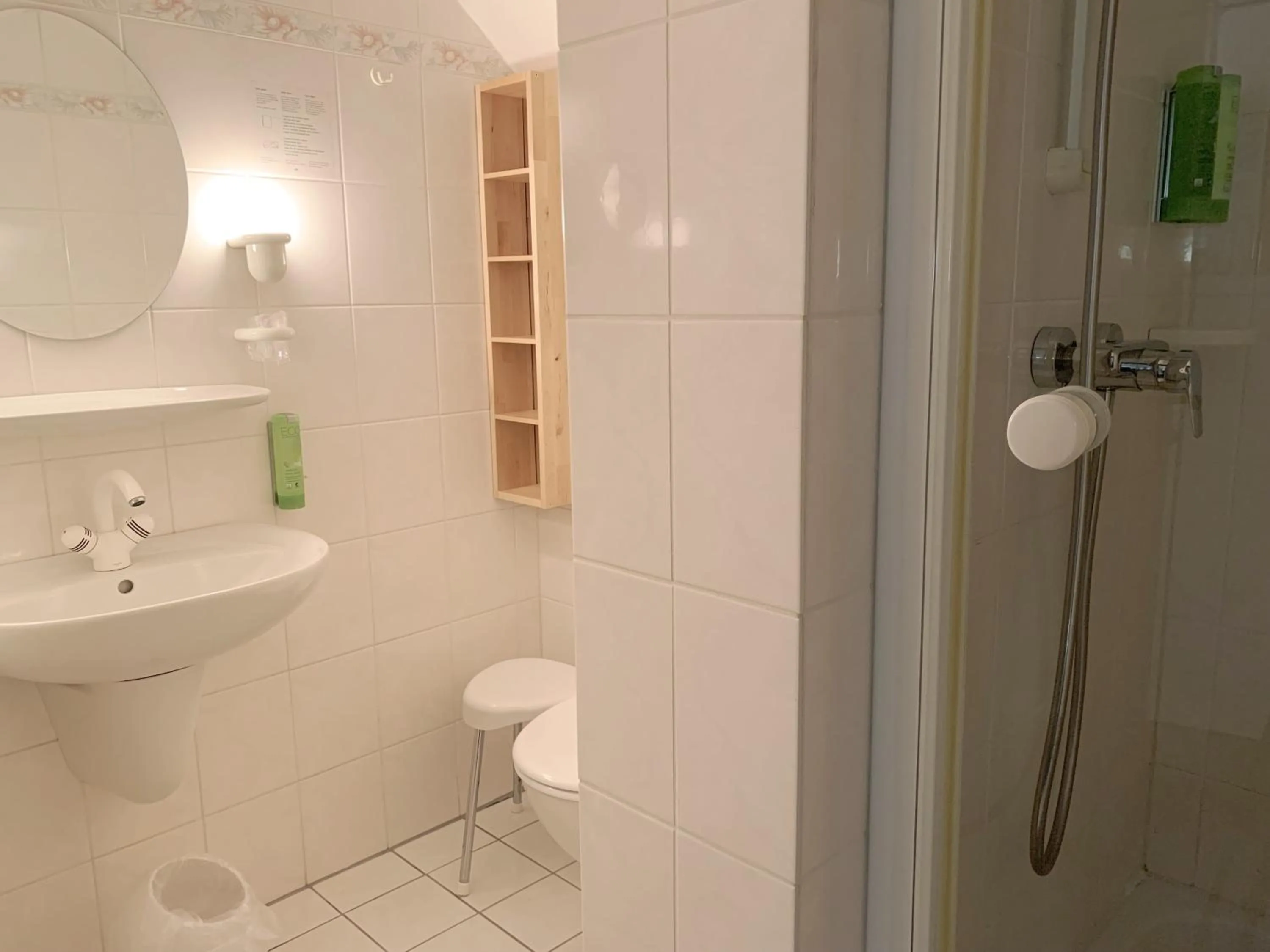 Bathroom in Landhotel Untere Kapfenhardter Mühle