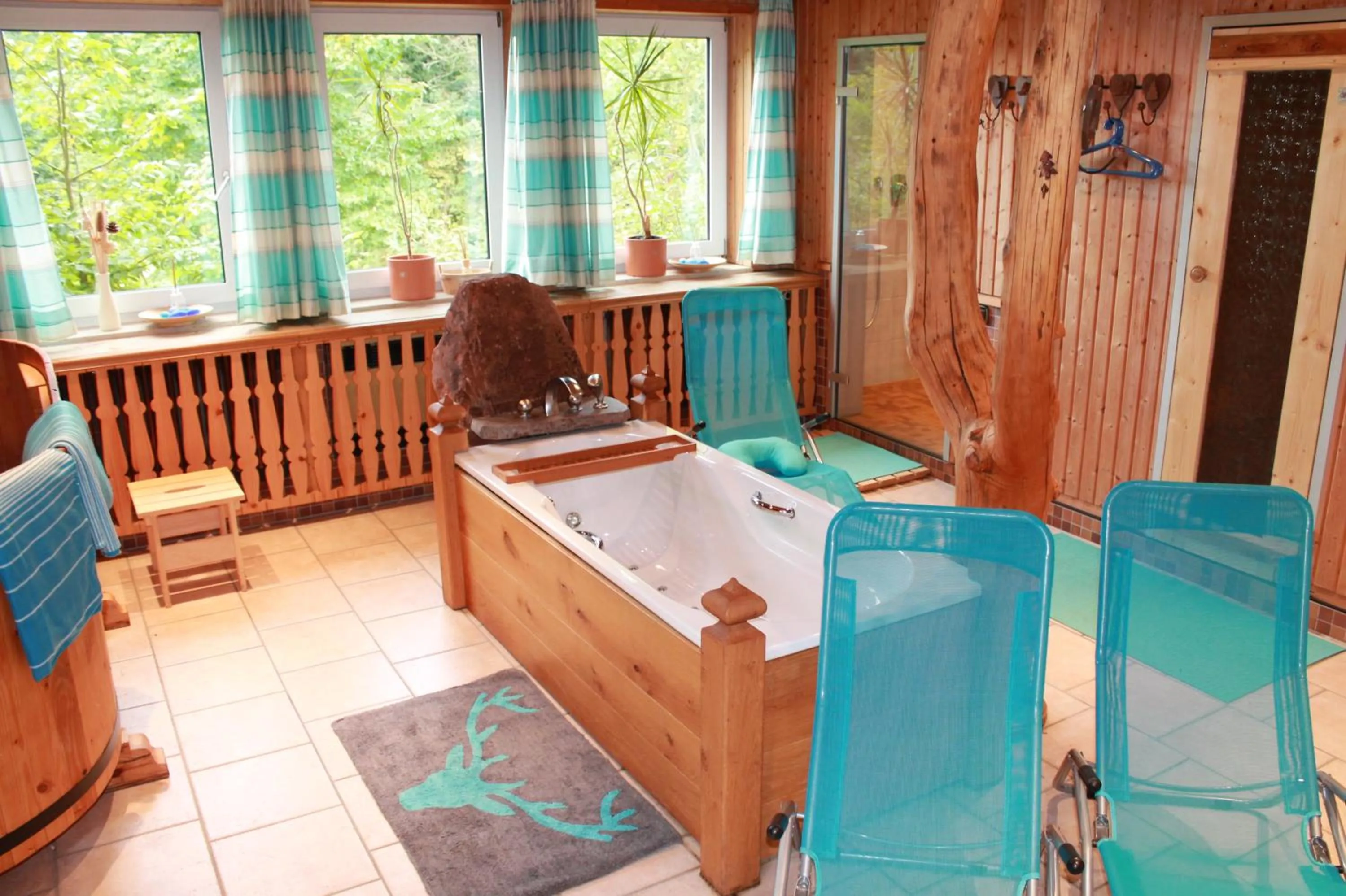 Spa and wellness centre/facilities in Landhotel Untere Kapfenhardter Mühle